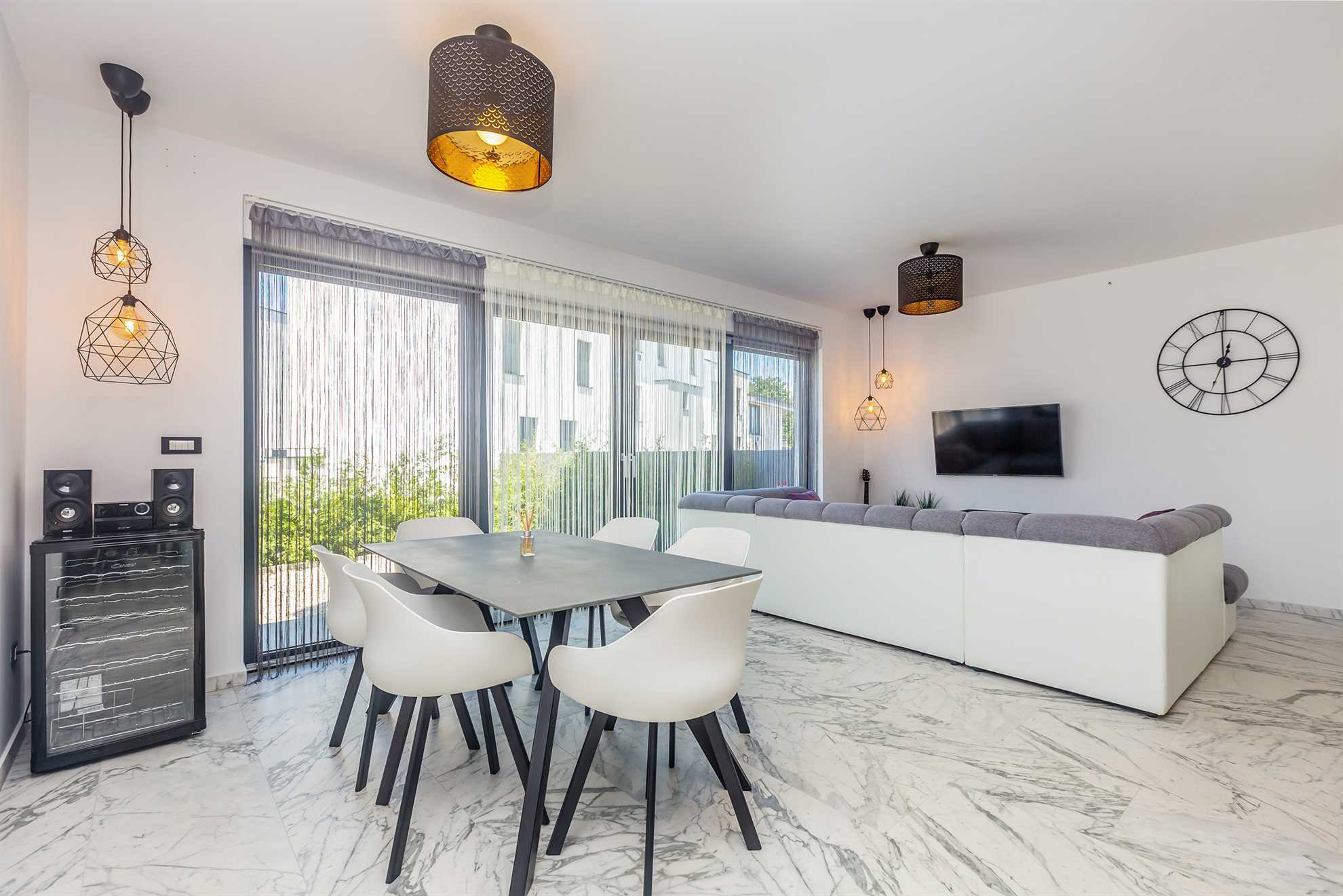 Appartamento di lusso NOA con piscina e vasca idromassaggio