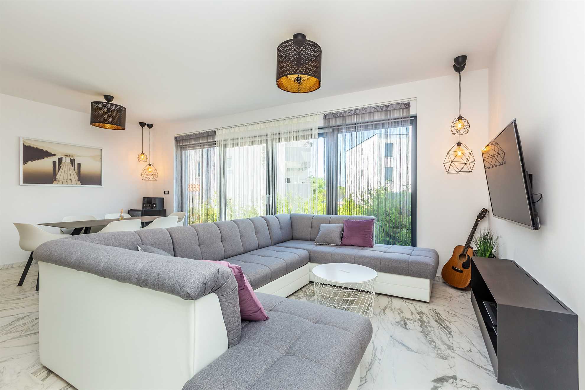 Appartamento di lusso NOA con piscina e vasca idromassaggio