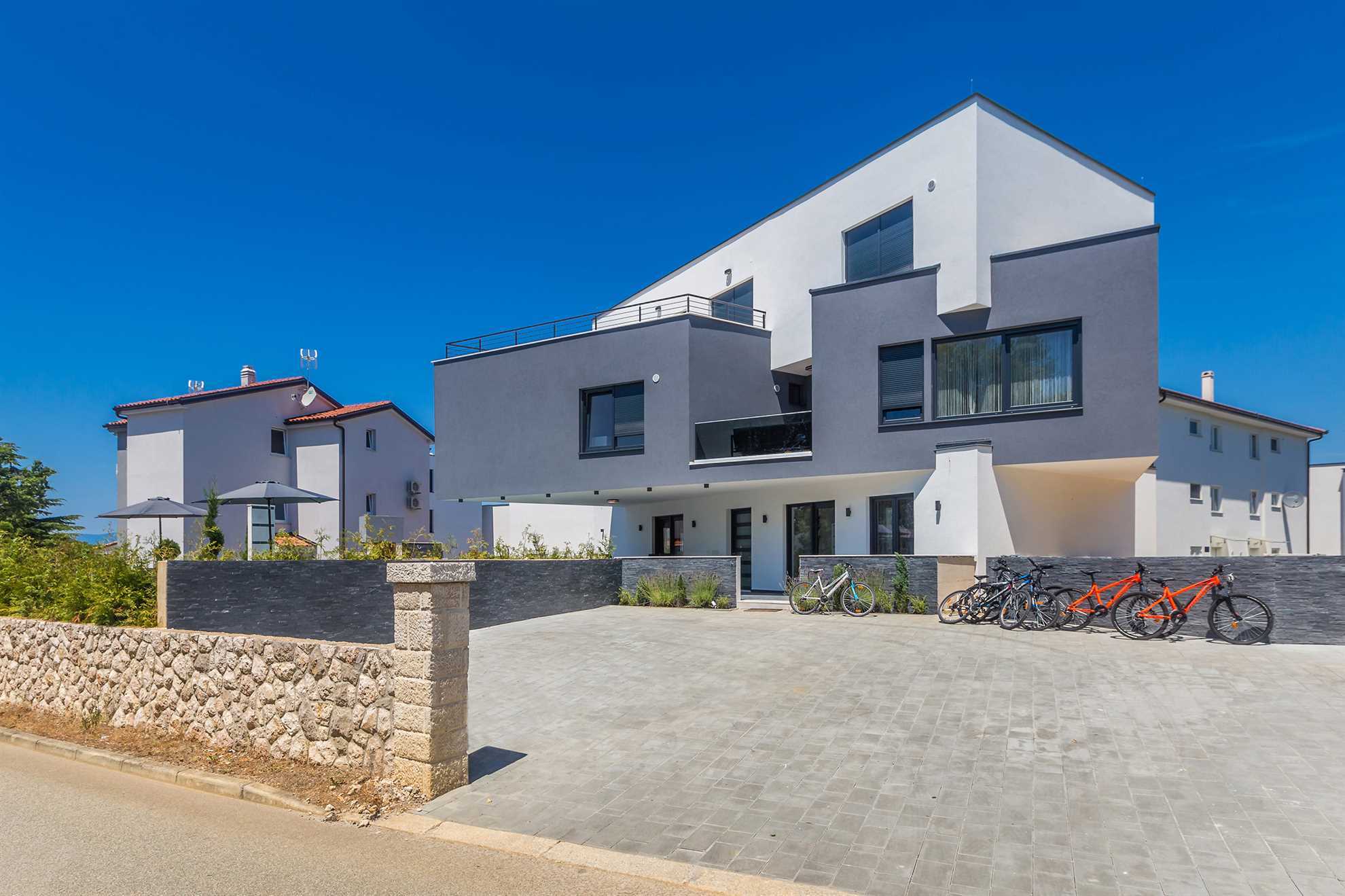 Appartamento di lusso NOA con piscina e vasca idromassaggio