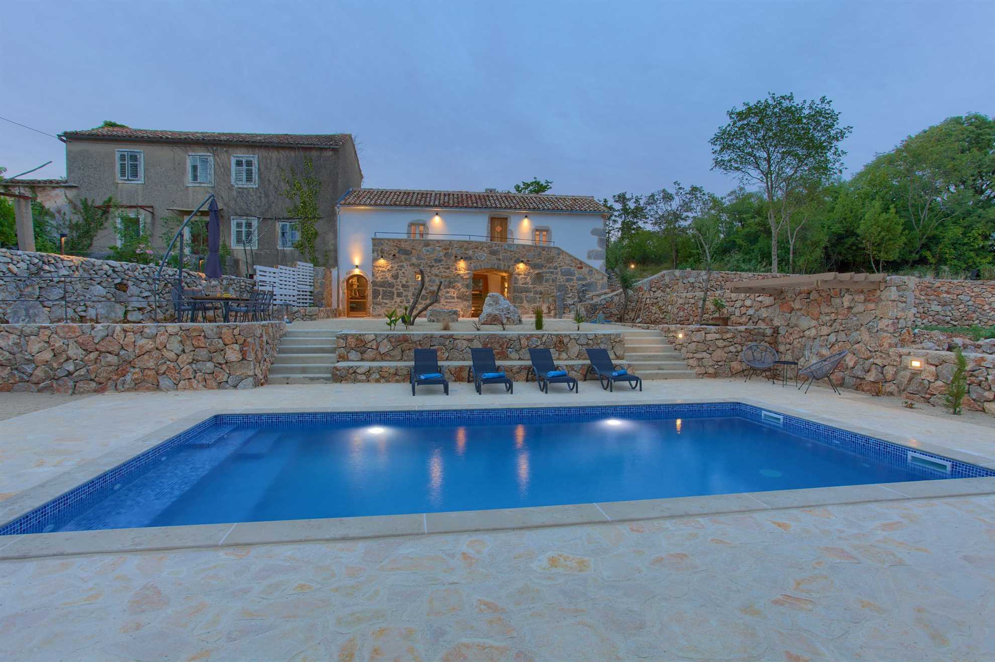 Beautiful Villa MAY with swimming pool