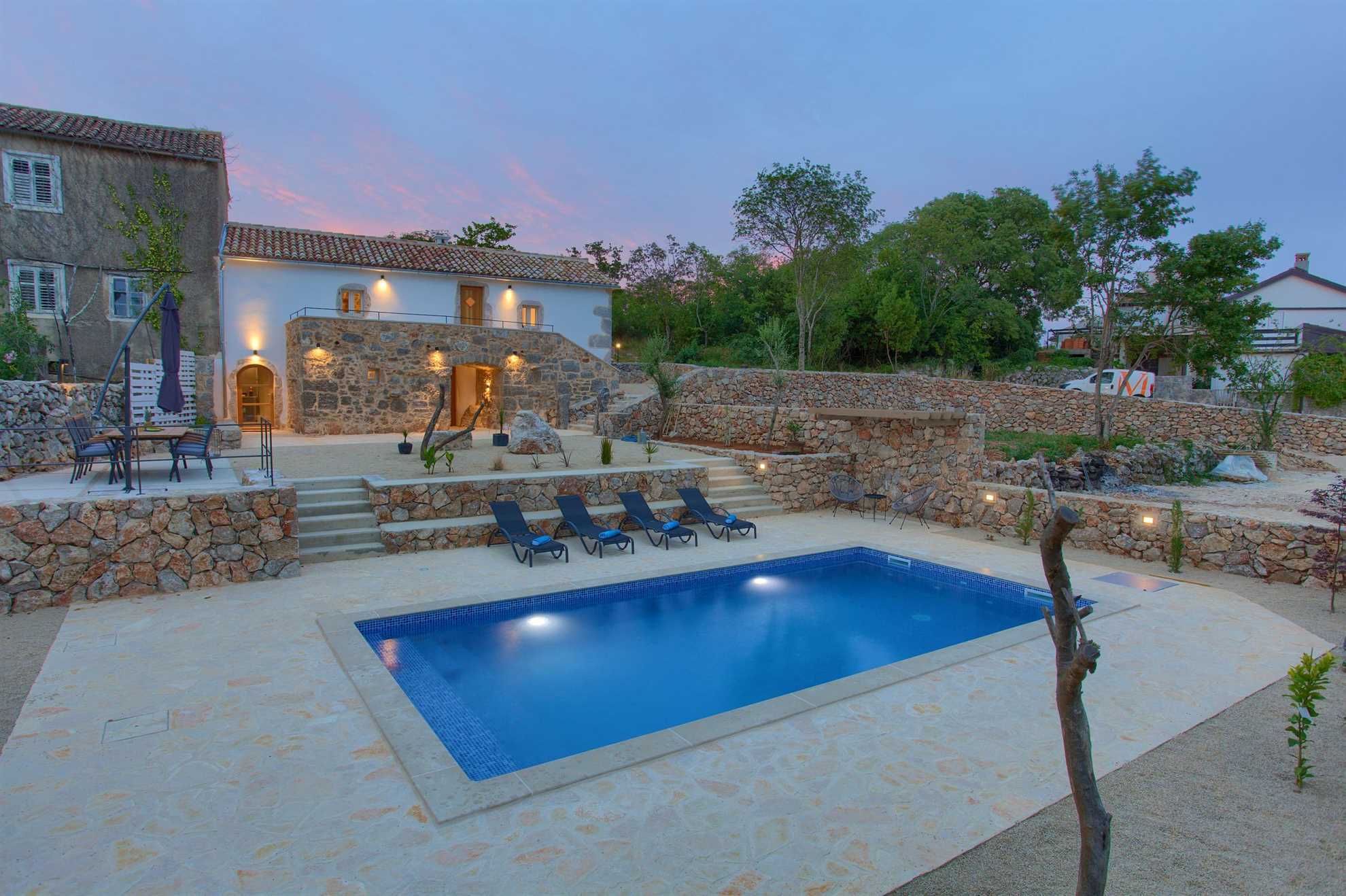 Beautiful Villa MAY with swimming pool