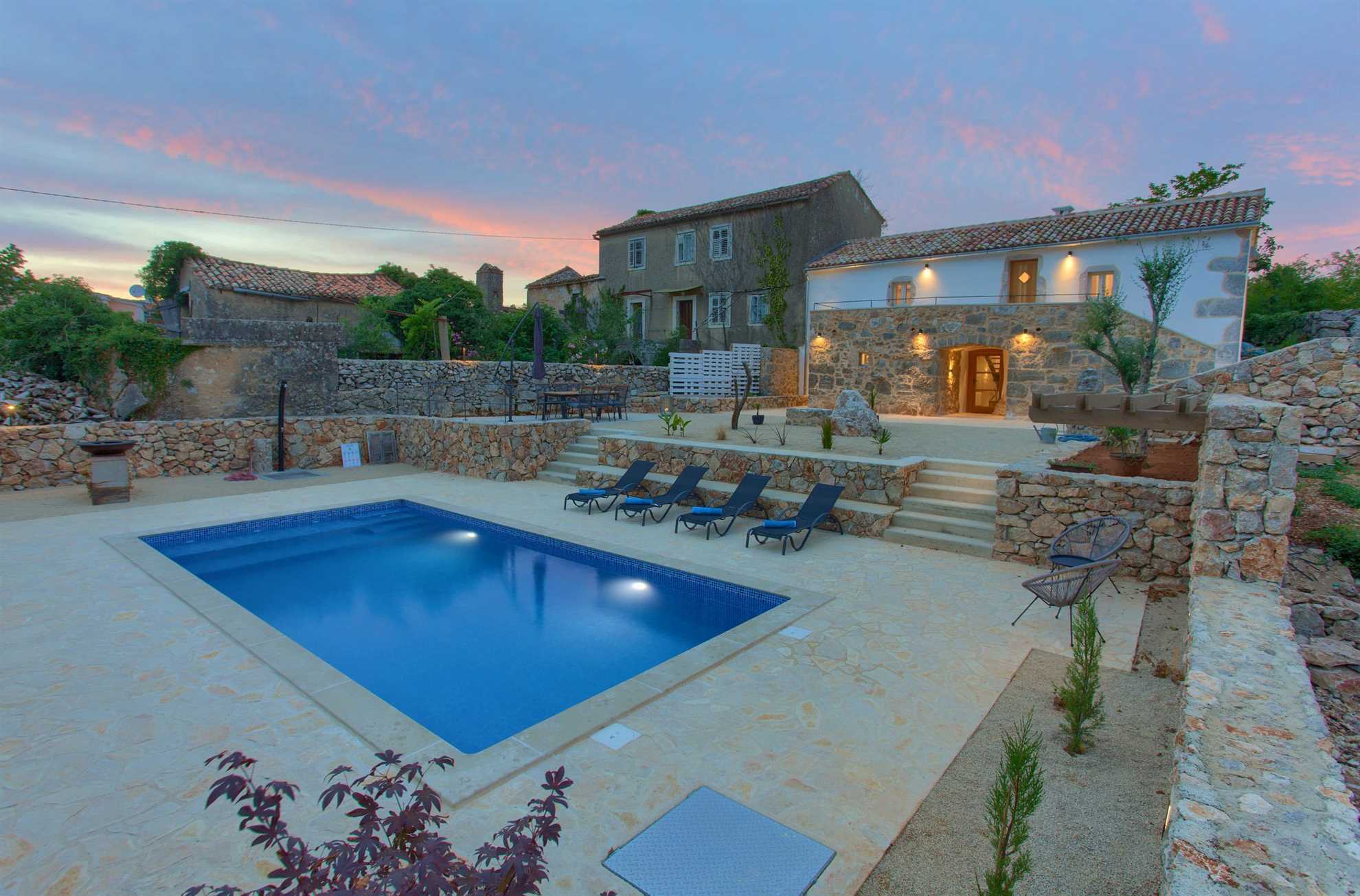 Beautiful Villa MAY with swimming pool