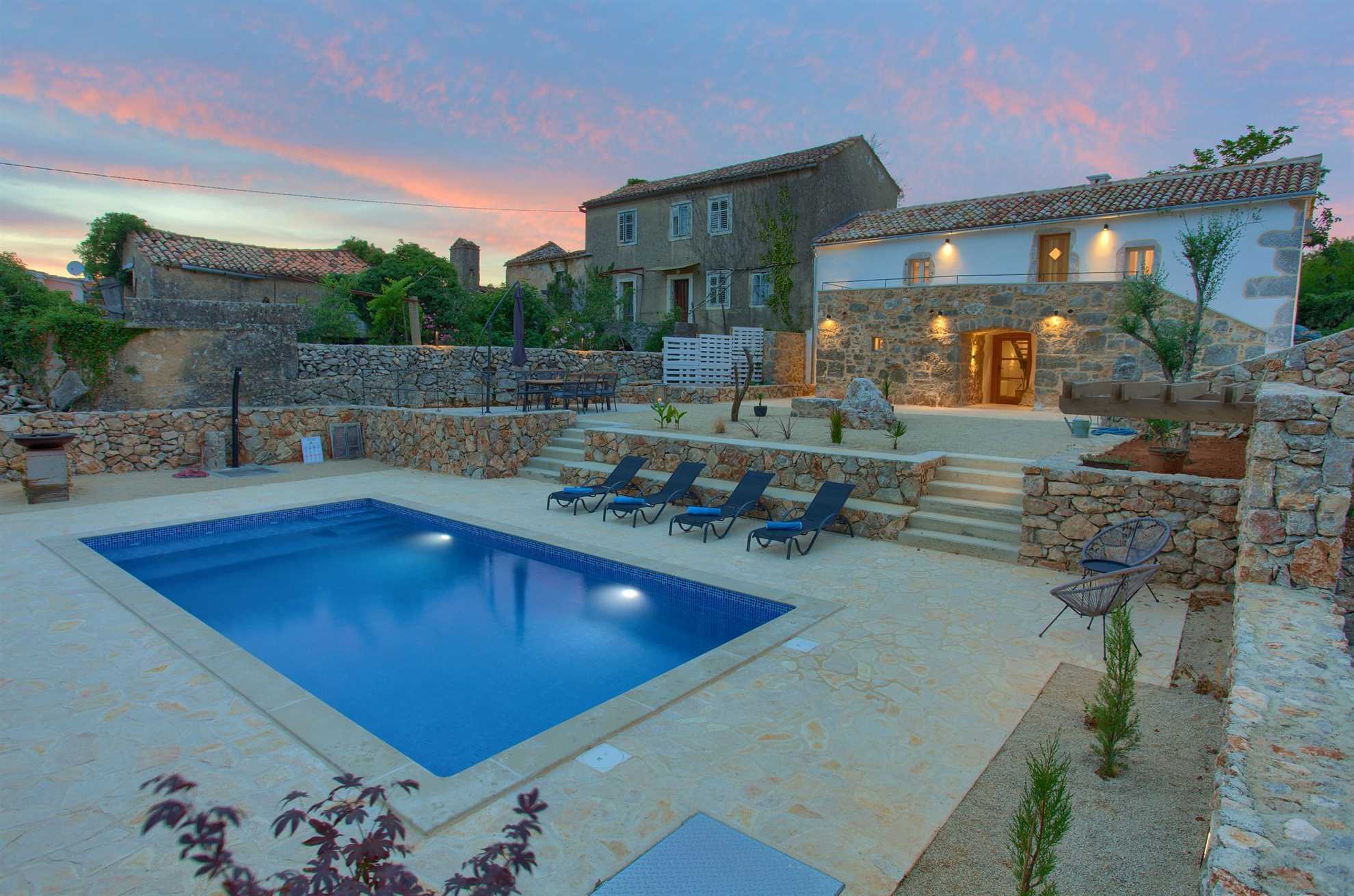Beautiful Villa MAY with swimming pool