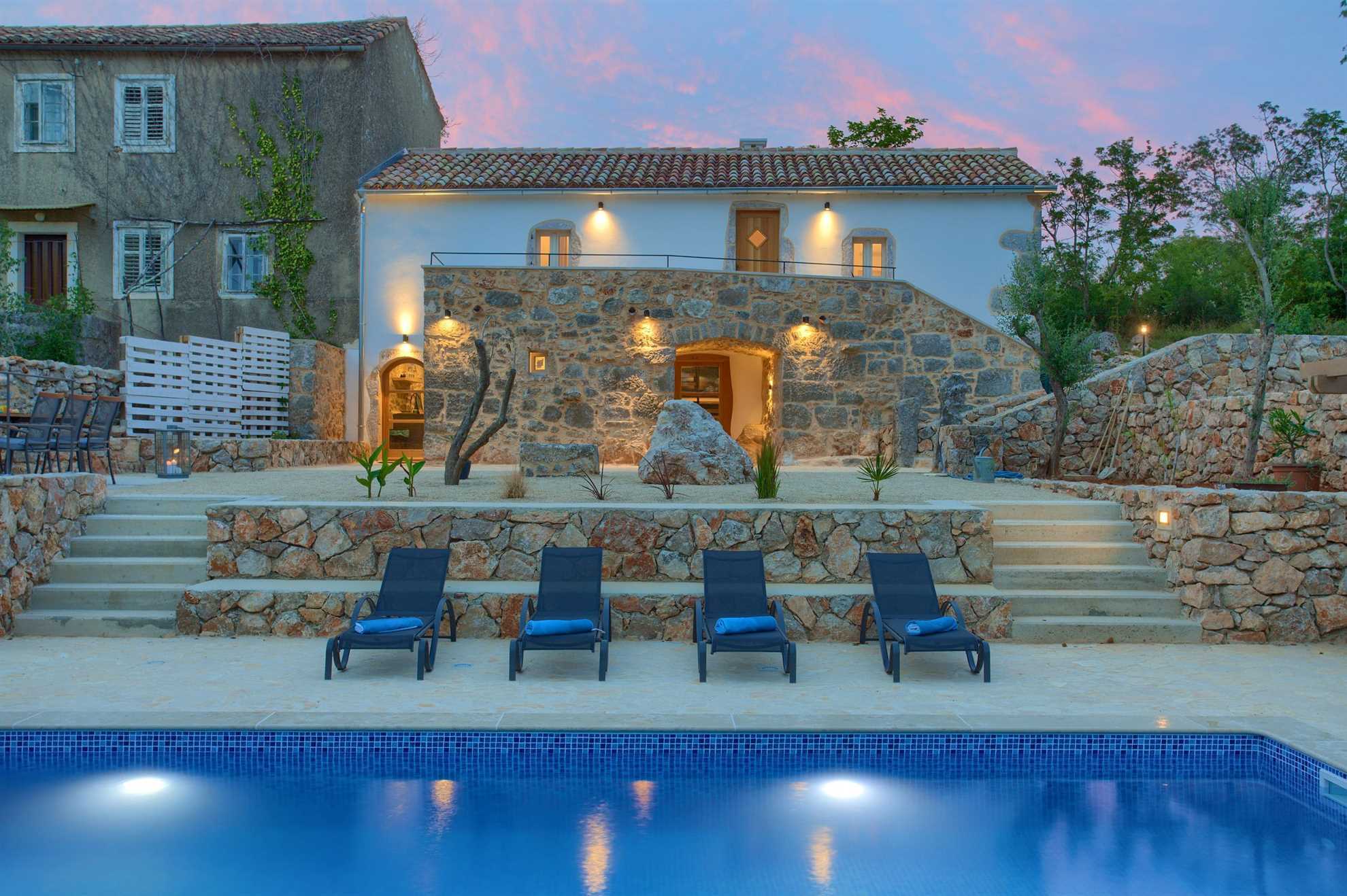 Beautiful Villa MAY with swimming pool