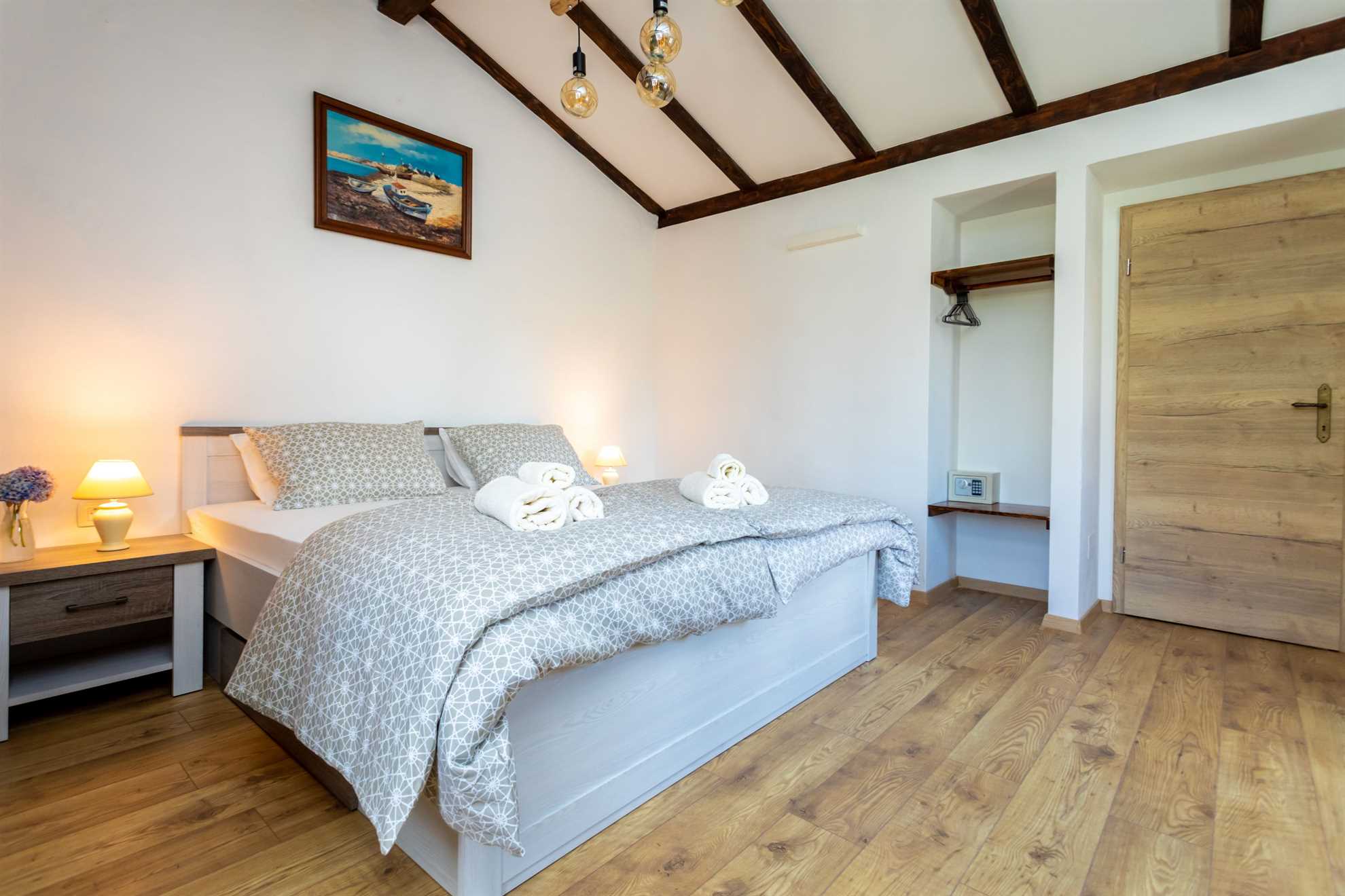 Kuća za odmor PAVOVCI sa grijanim bazenom