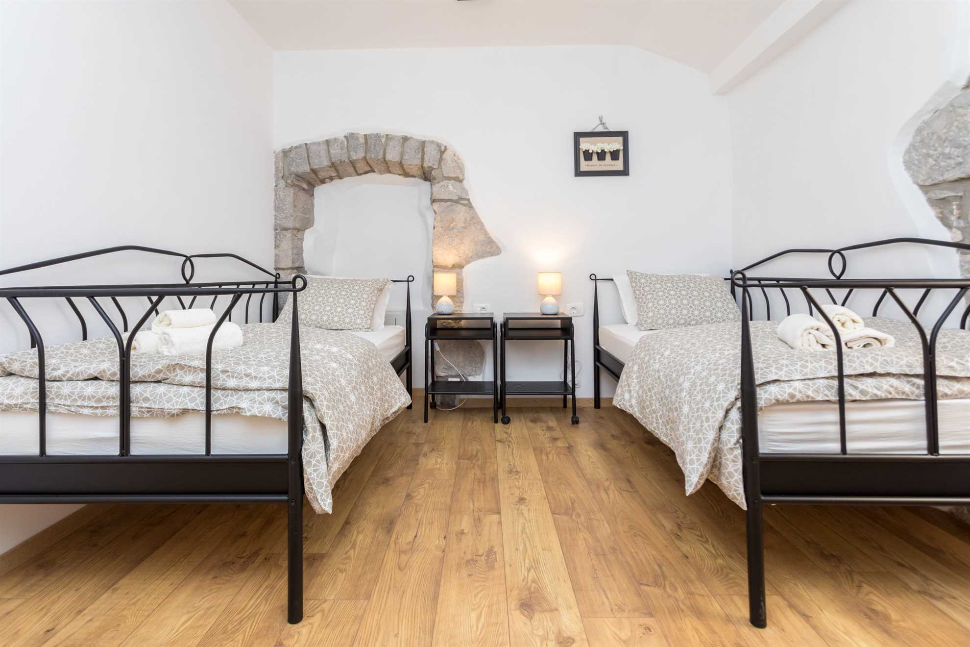 Kuća za odmor PAVOVCI sa grijanim bazenom