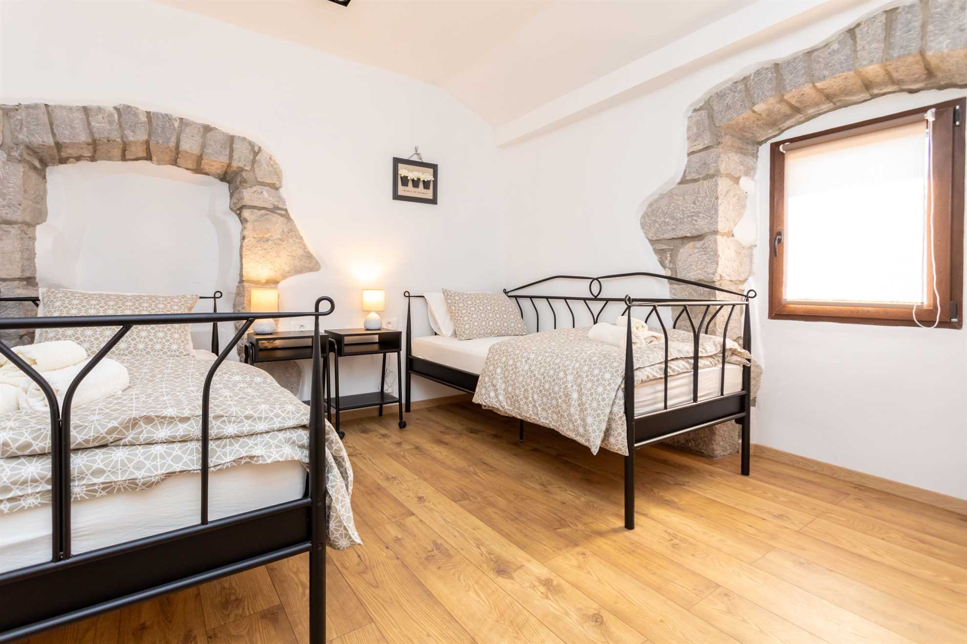 Kuća za odmor PAVOVCI sa grijanim bazenom