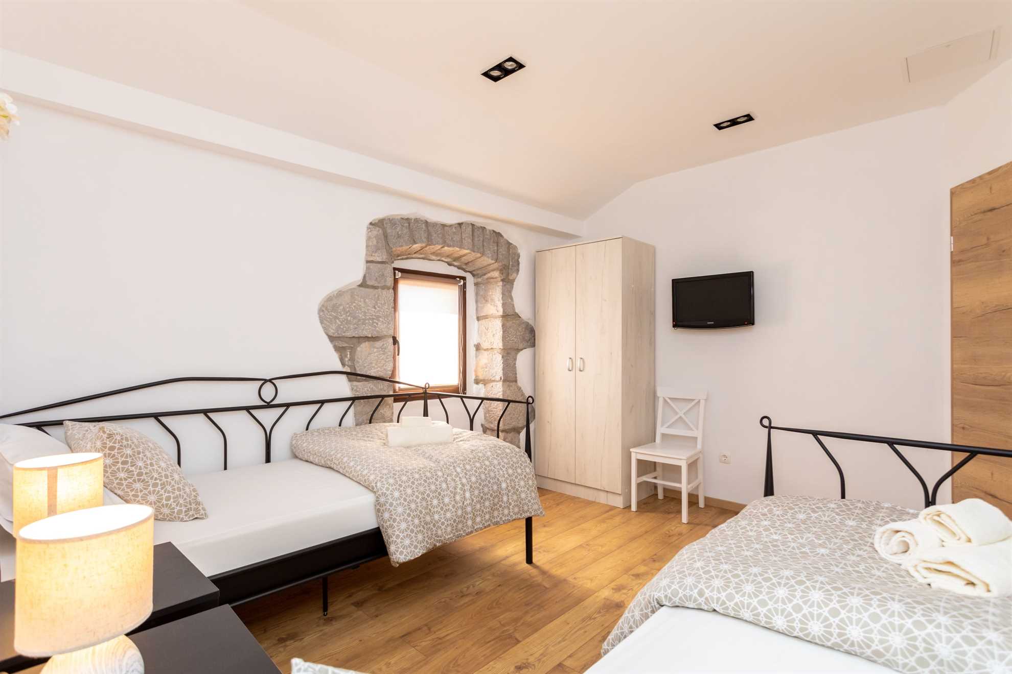 Kuća za odmor PAVOVCI sa grijanim bazenom