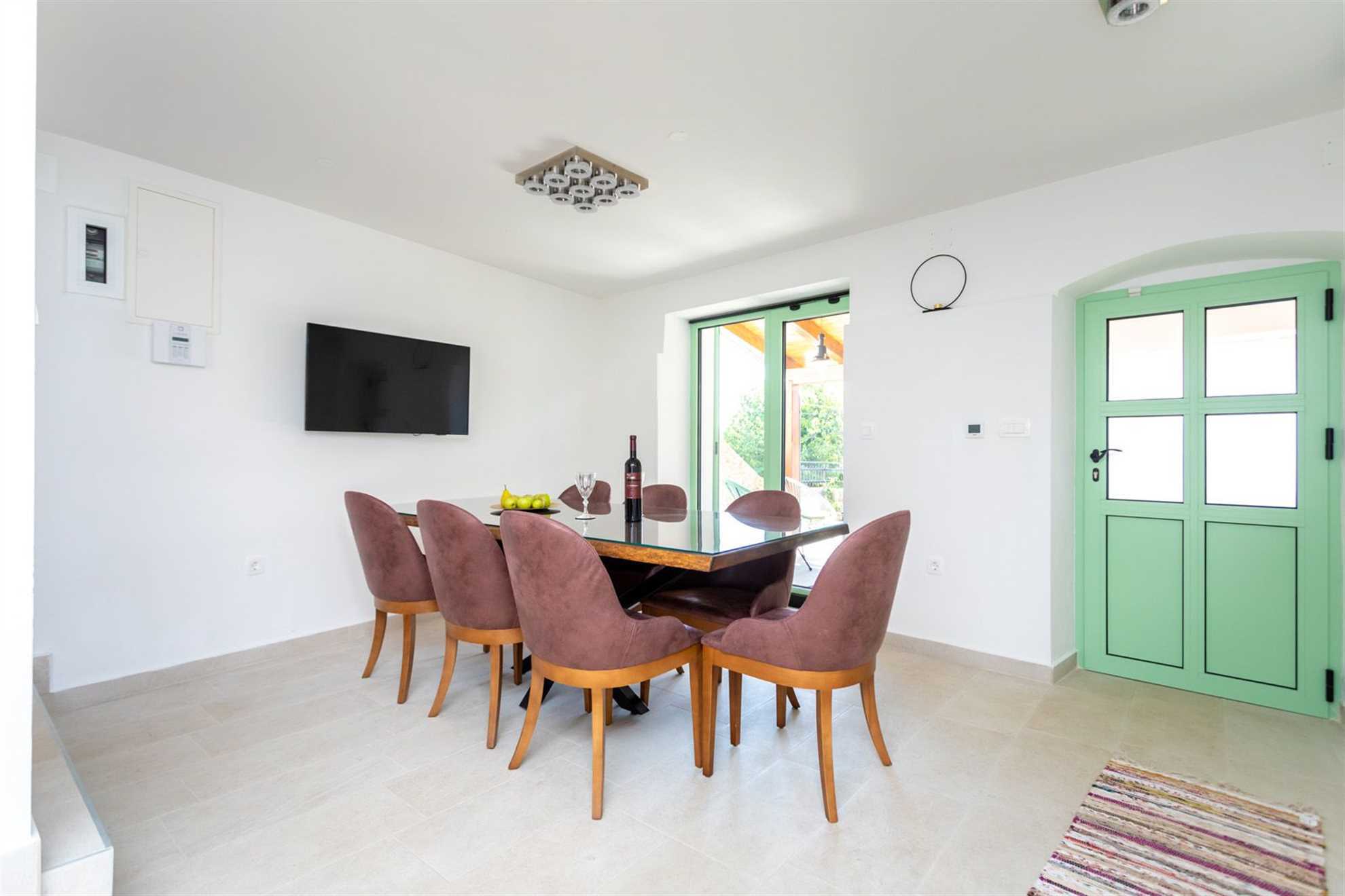 Lijepo renovirana rustikalna kuća za odmor DREAM