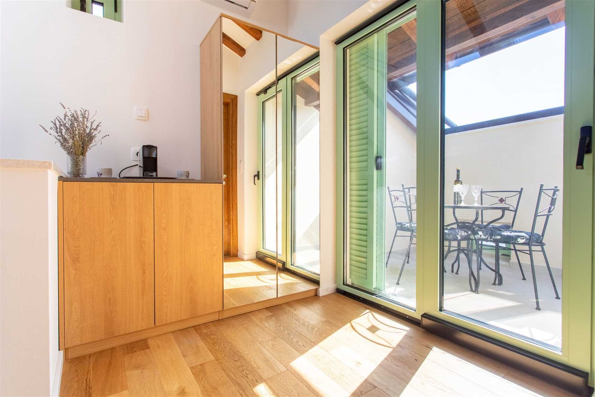 Lijepo renovirana rustikalna kuća za odmor DREAM