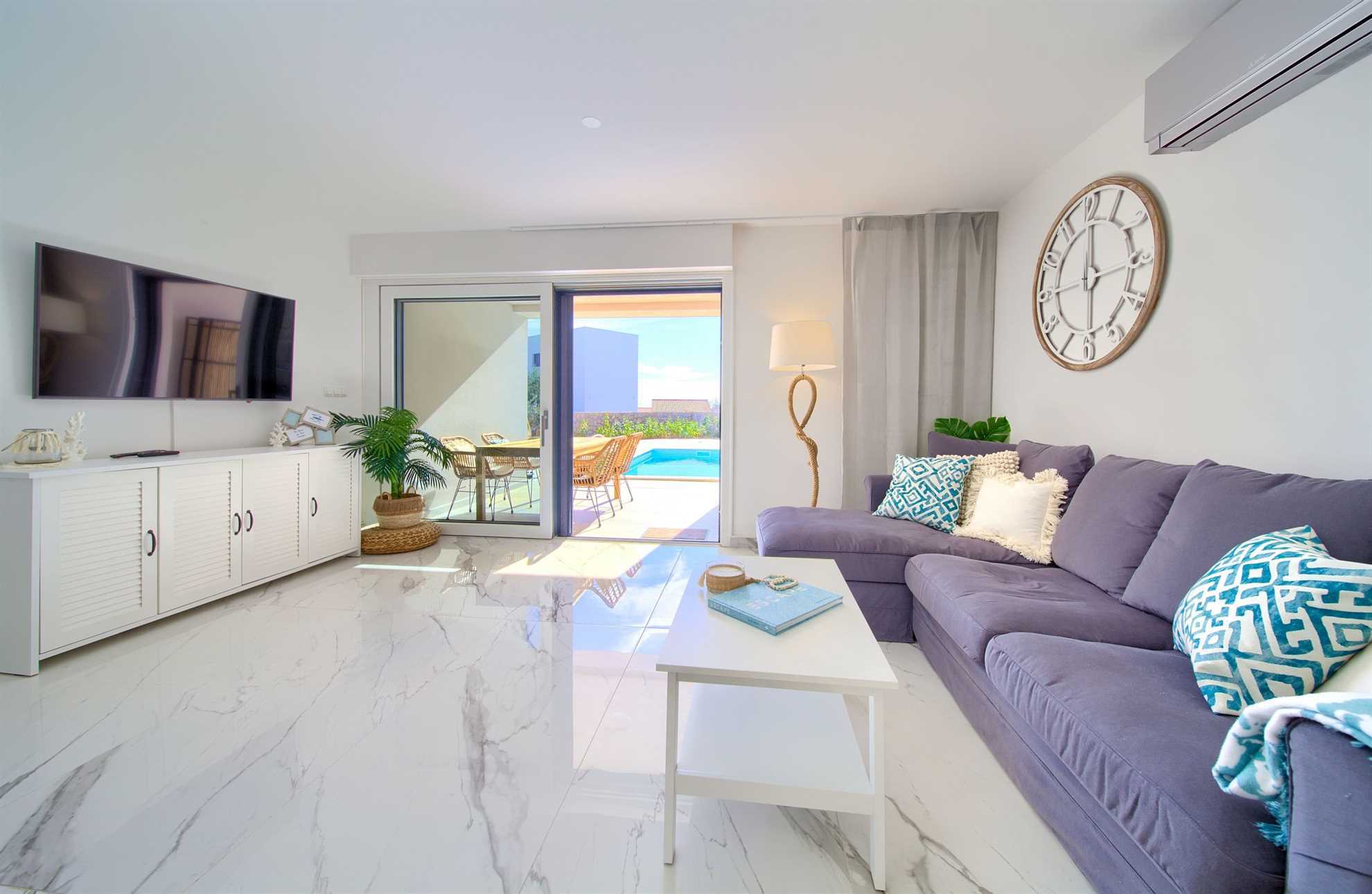 Apartment SEA LA VIE with swimming pool