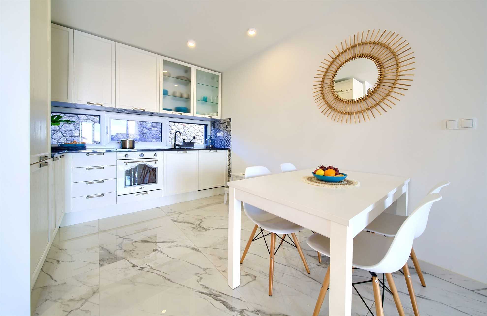 Apartment SEA LA VIE with swimming pool