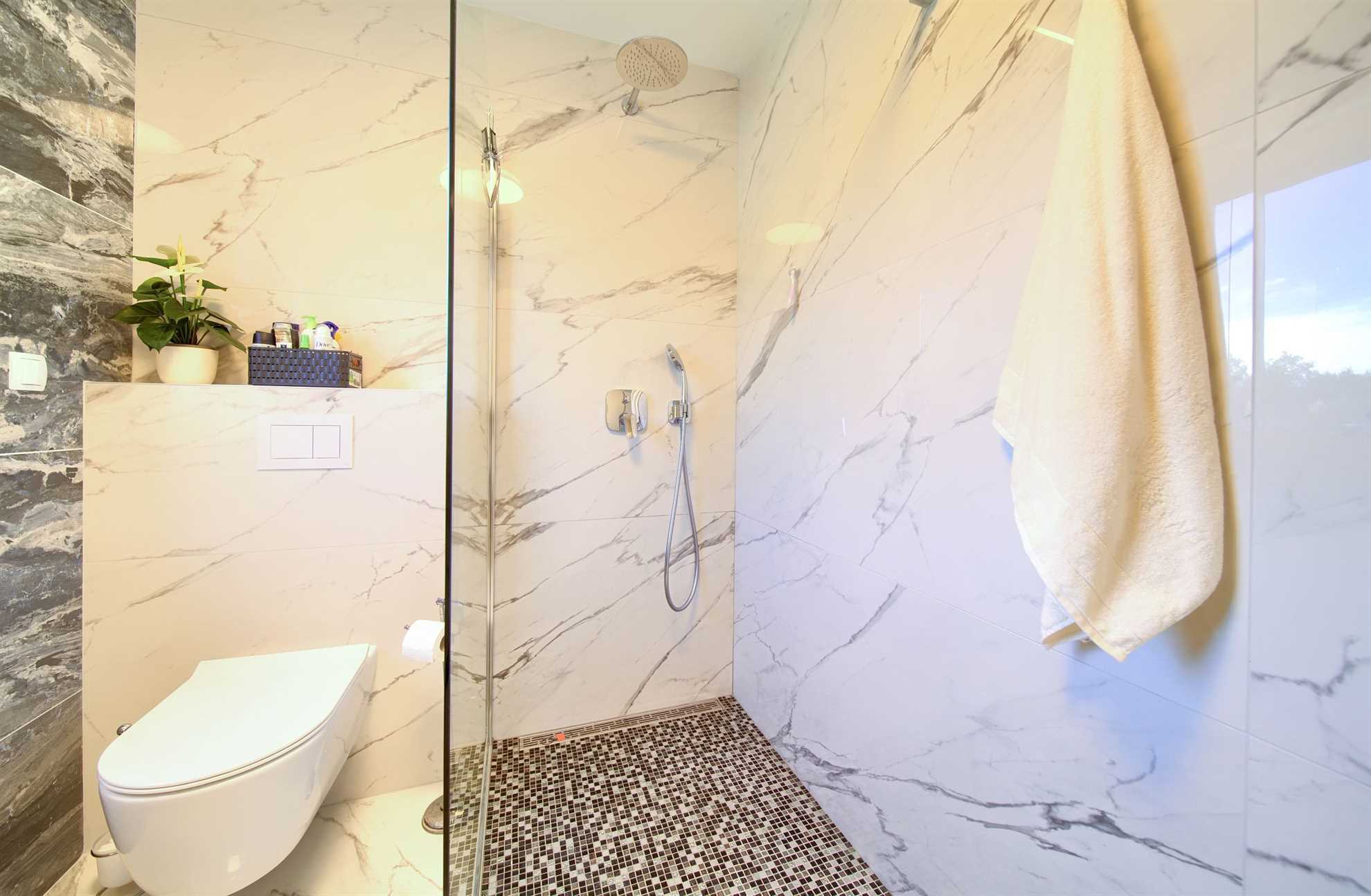 Apartment SEA LA VIE with swimming pool