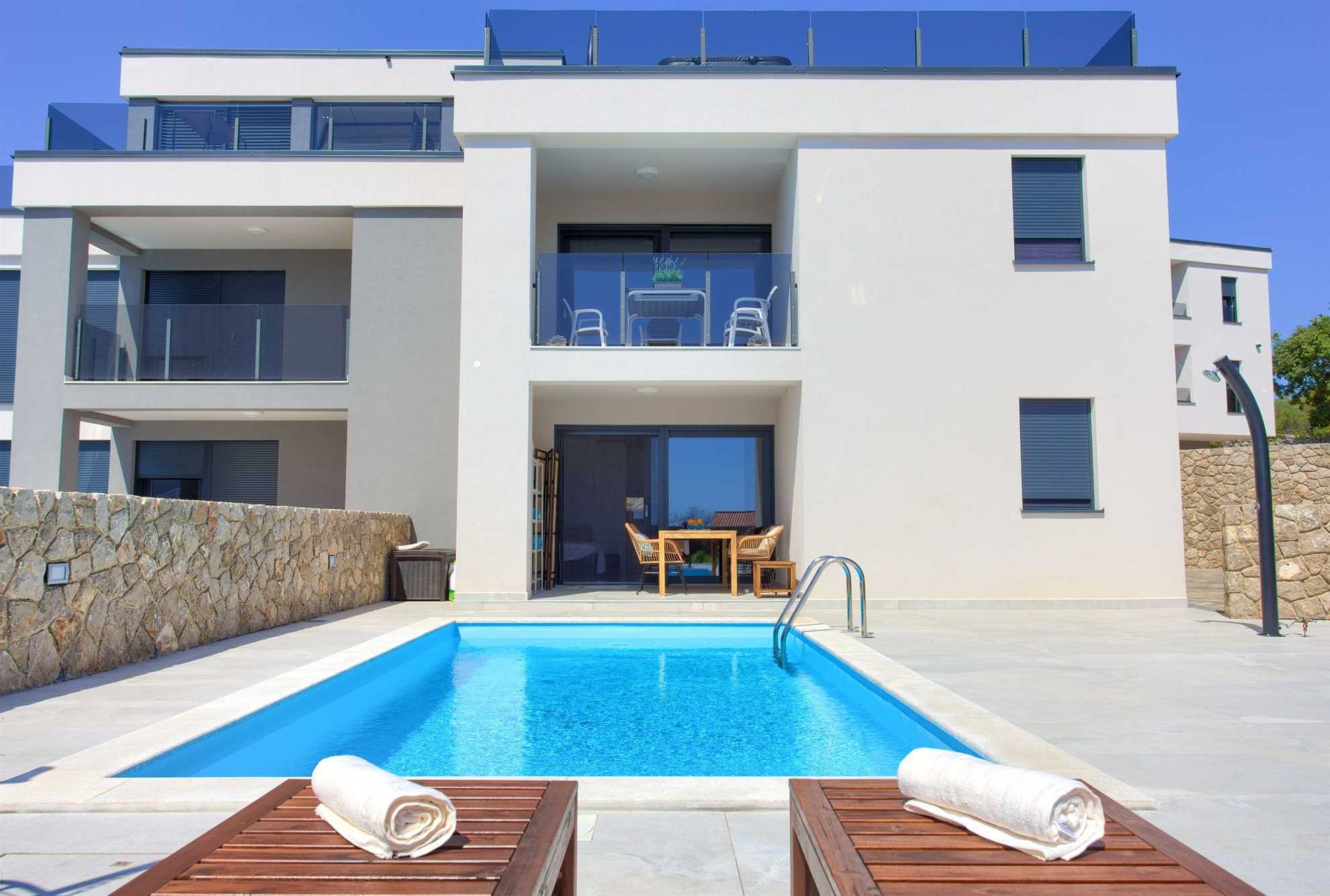 Apartment SEA LA VIE with swimming pool