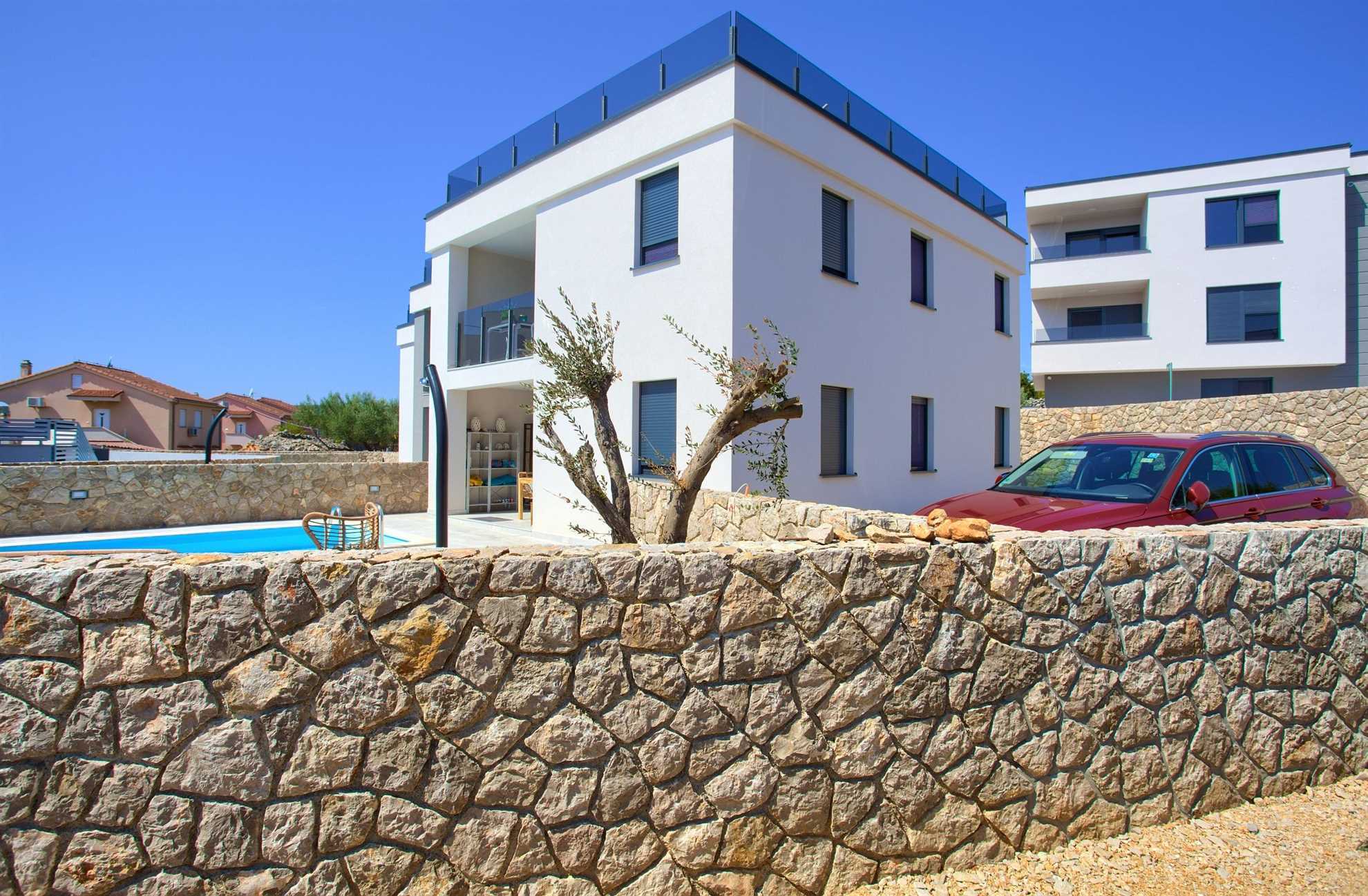 Apartment SEA LA VIE with swimming pool