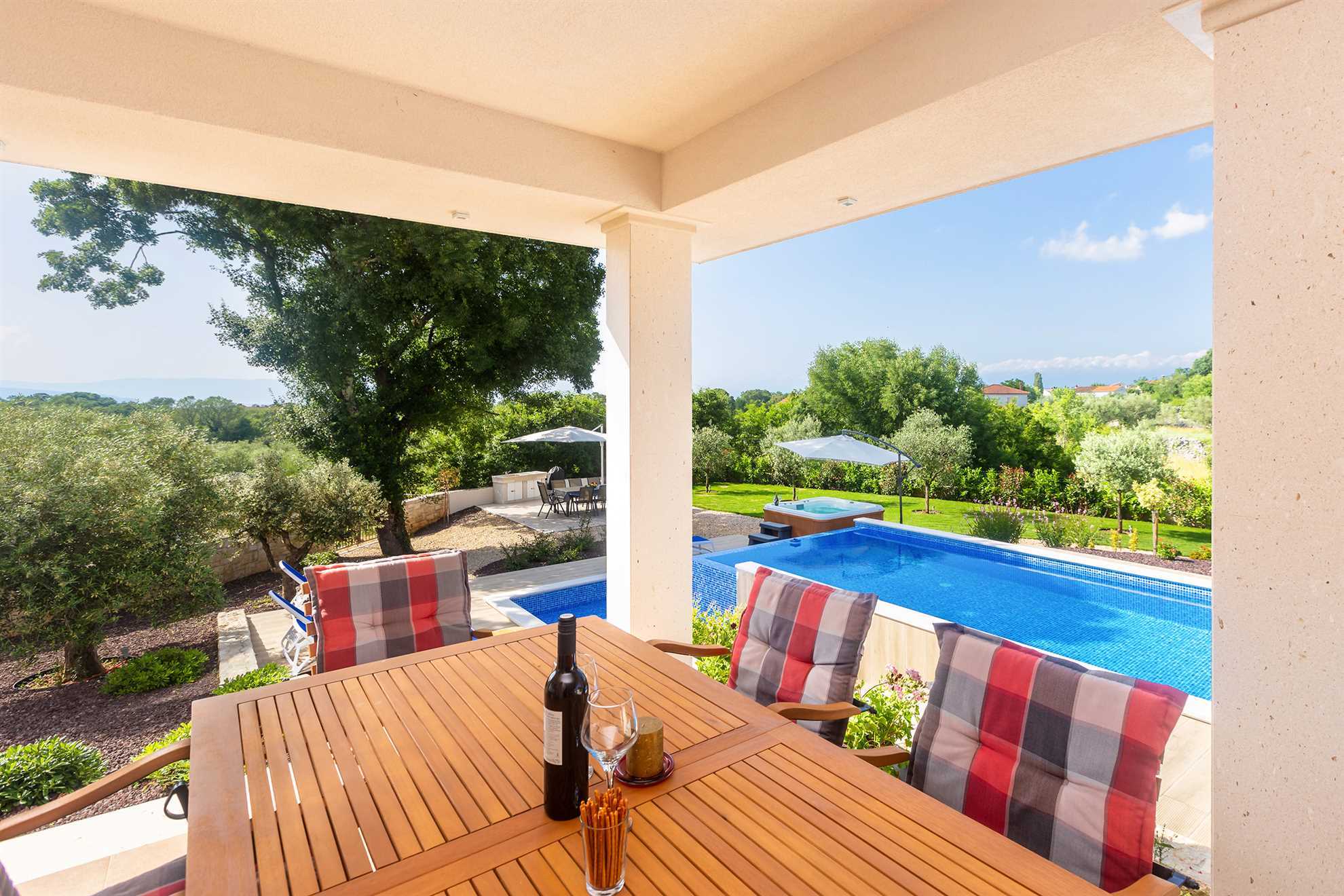 Villa ROMANTICA mit Sauna, Pool und Whirlpool