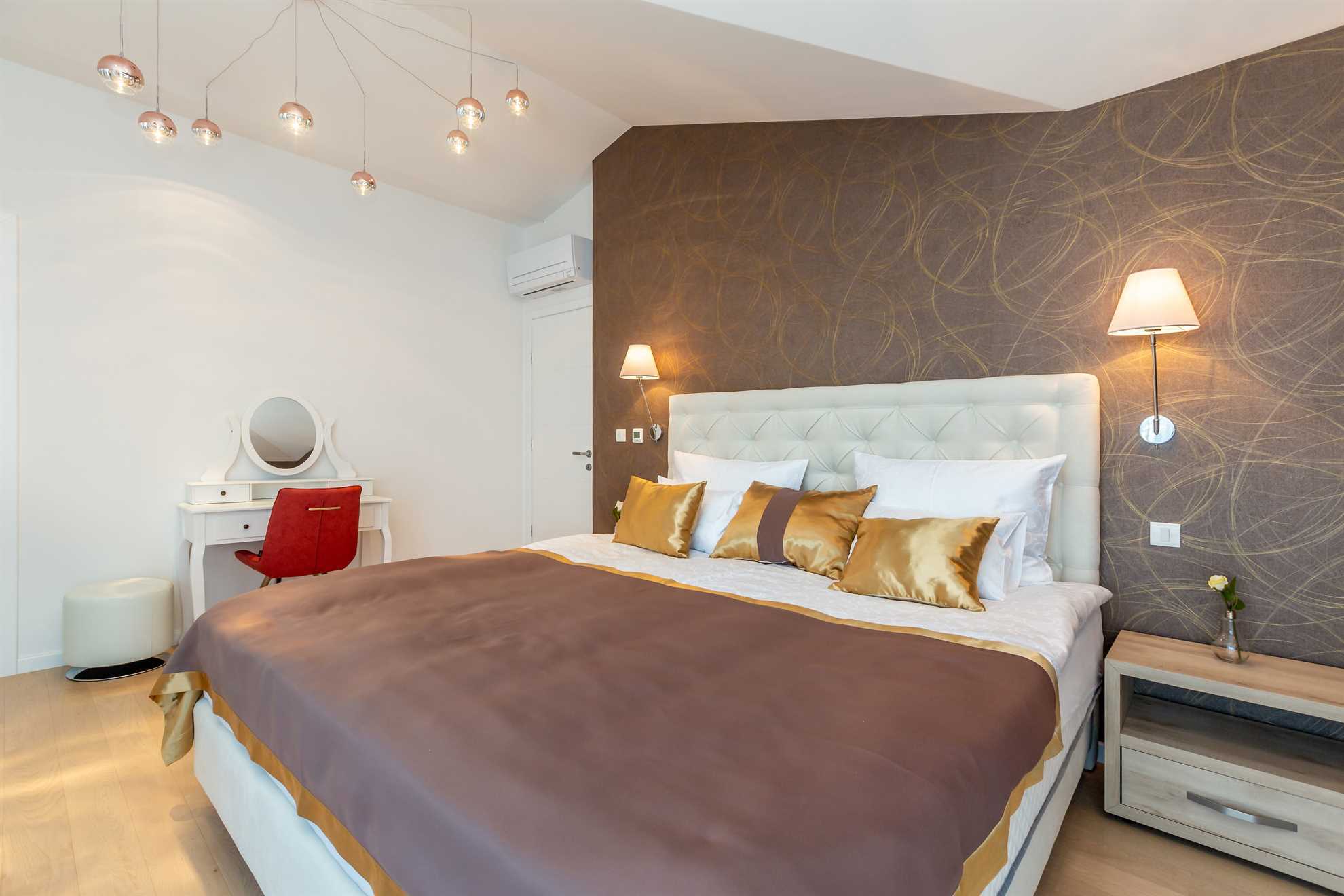 Villa ROMANTICA mit Sauna, Pool und Whirlpool
