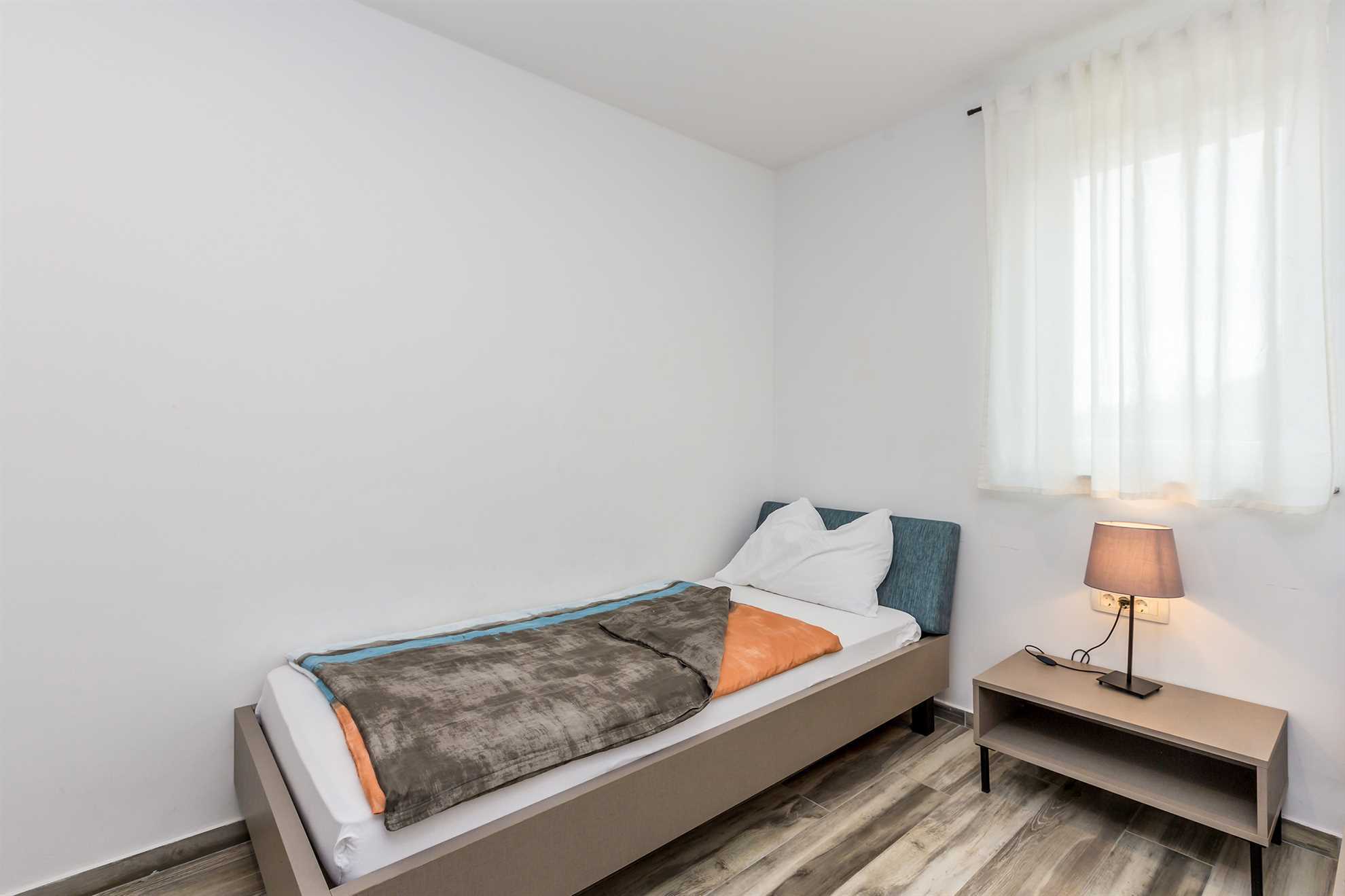 Beautiful holiday house ELEGANCE with heated pool