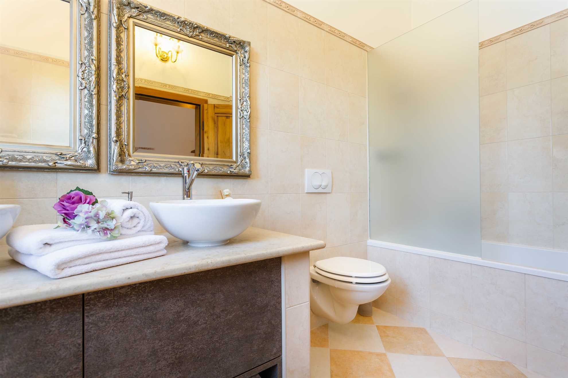 Villa KAMENICA con piscina esterna e interna e sauna
