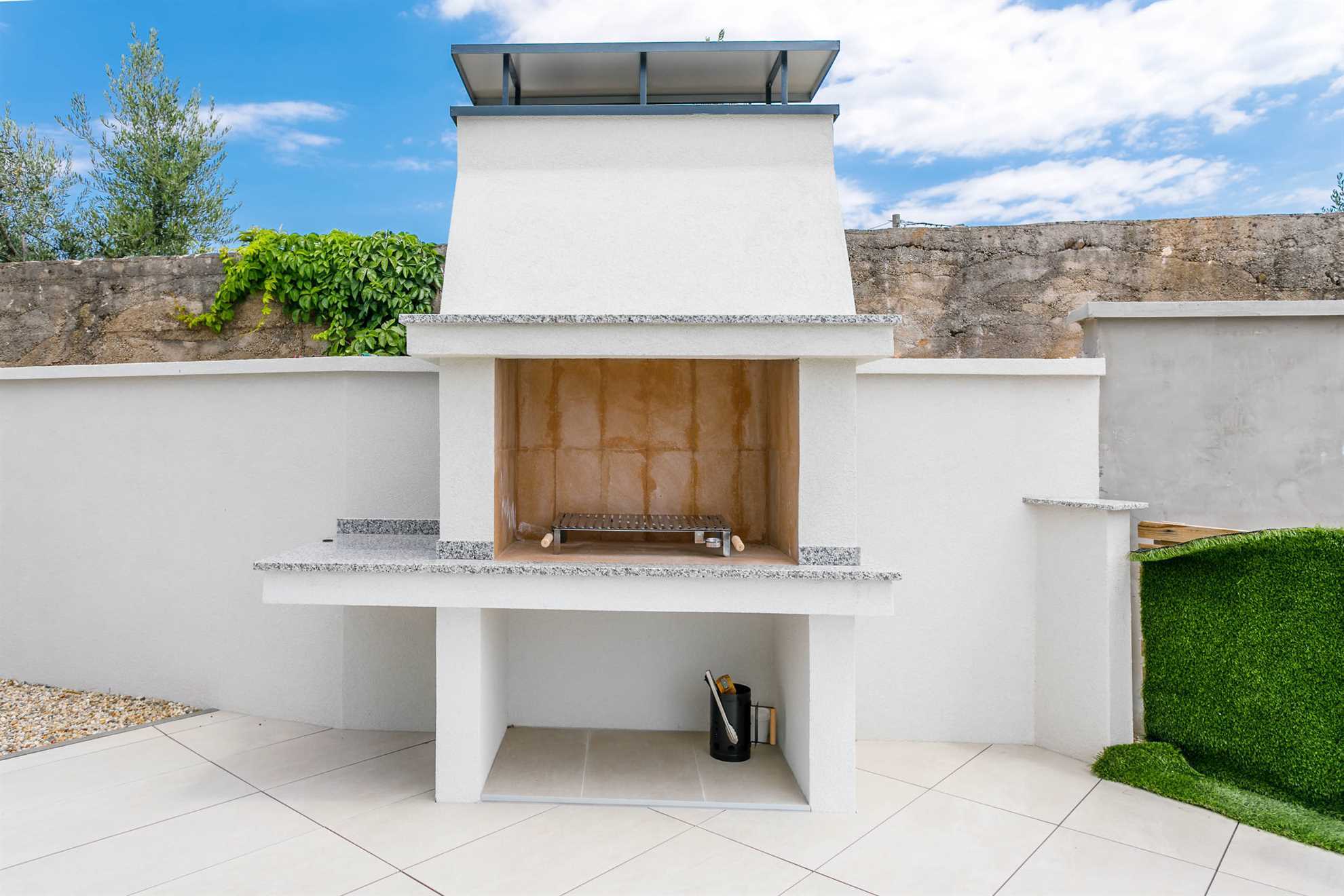 Luxury villa LEA MAGDALENA with heated pool