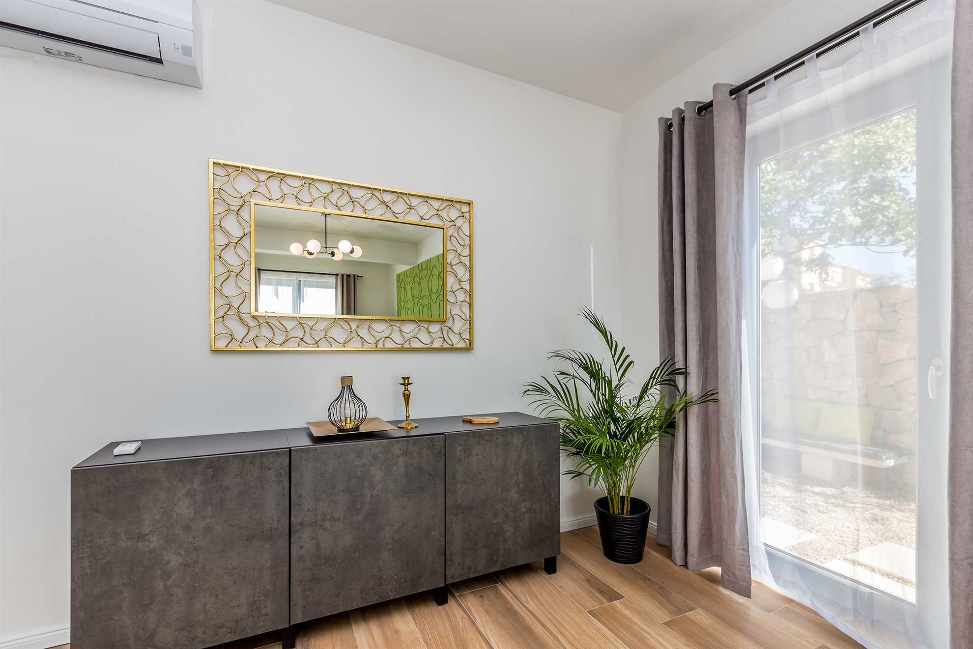 Appartamento VIKTORIJA con piscina privata