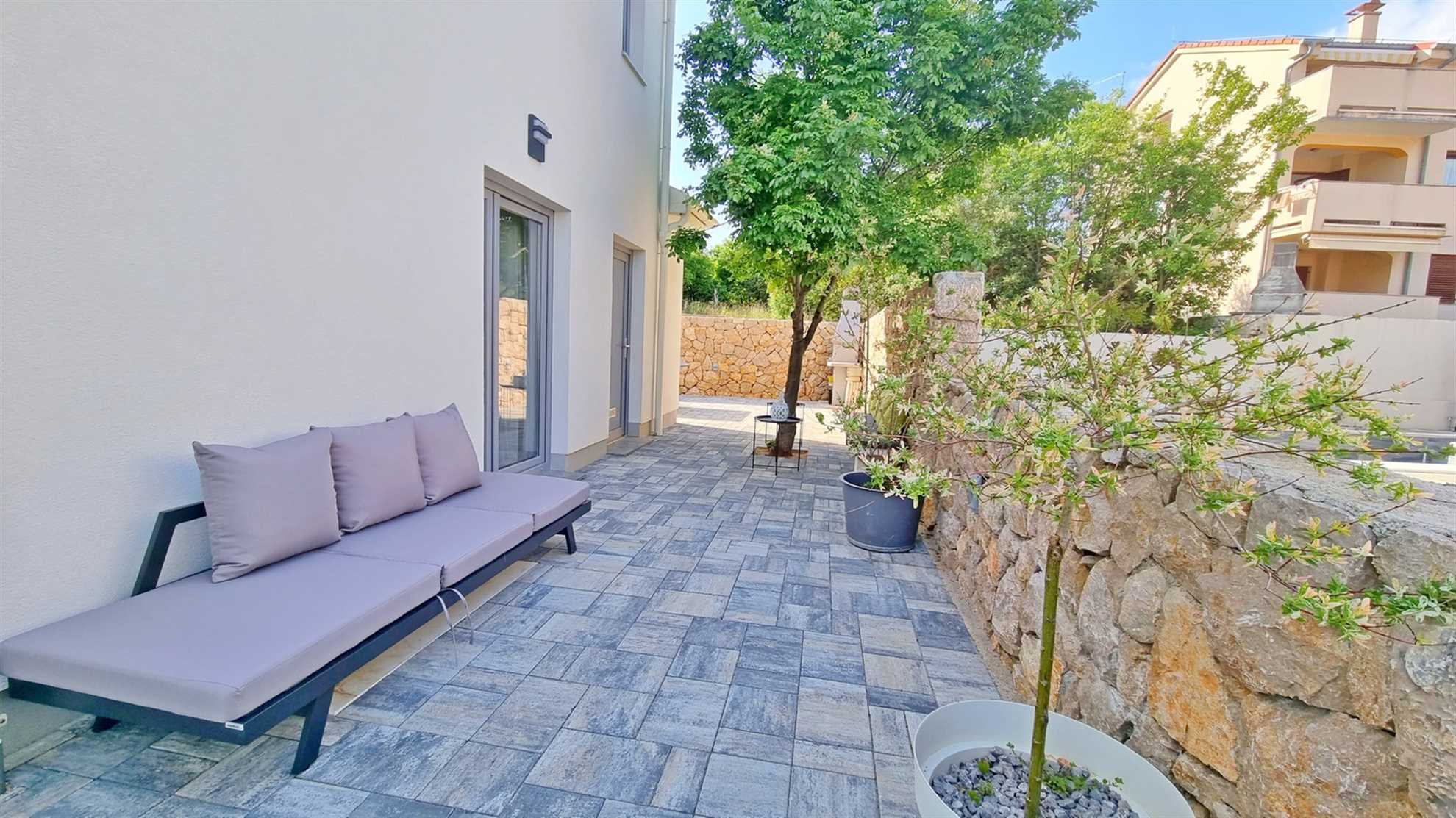 Appartamento VIKTORIJA con piscina privata