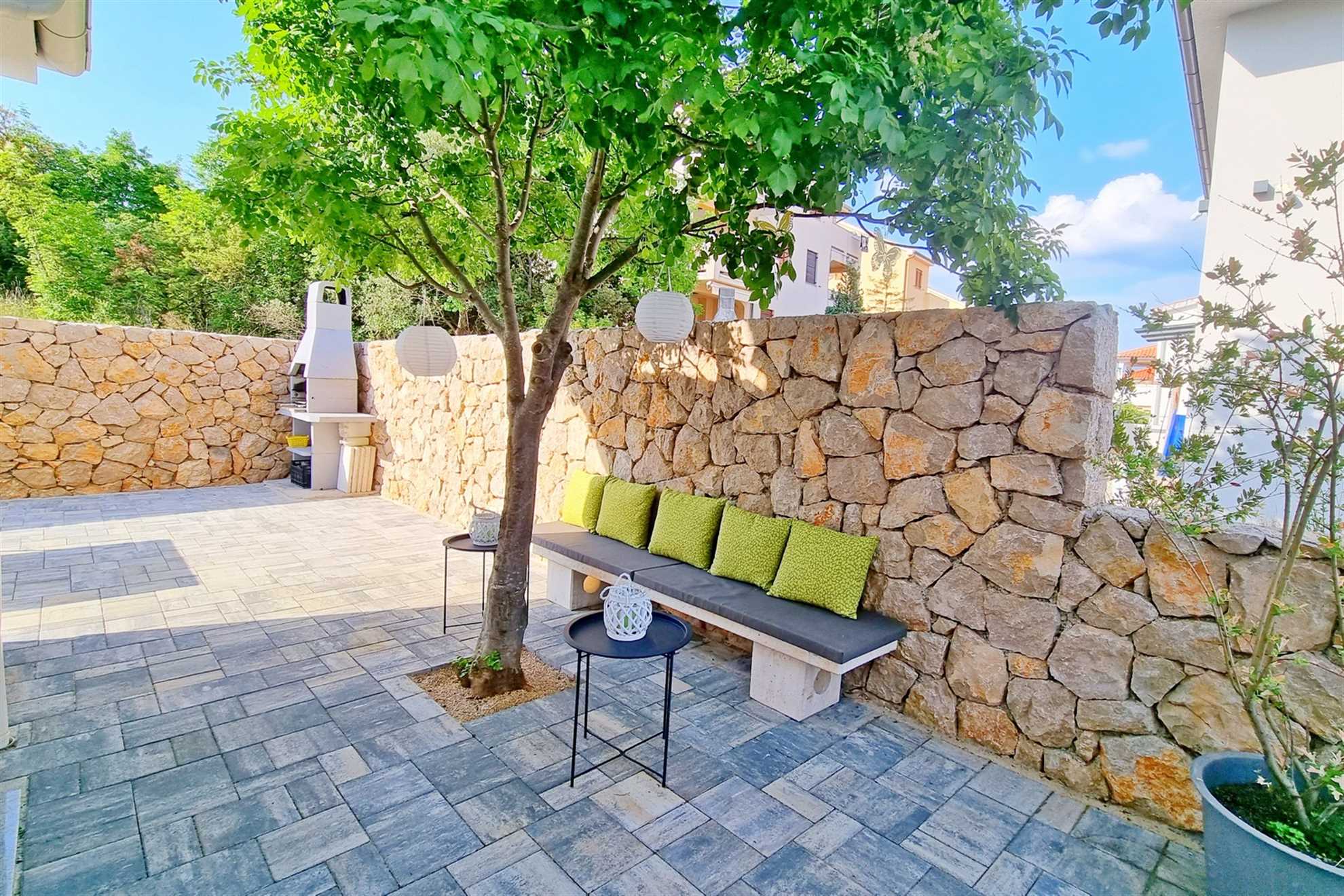 Appartamento VIKTORIJA con piscina privata