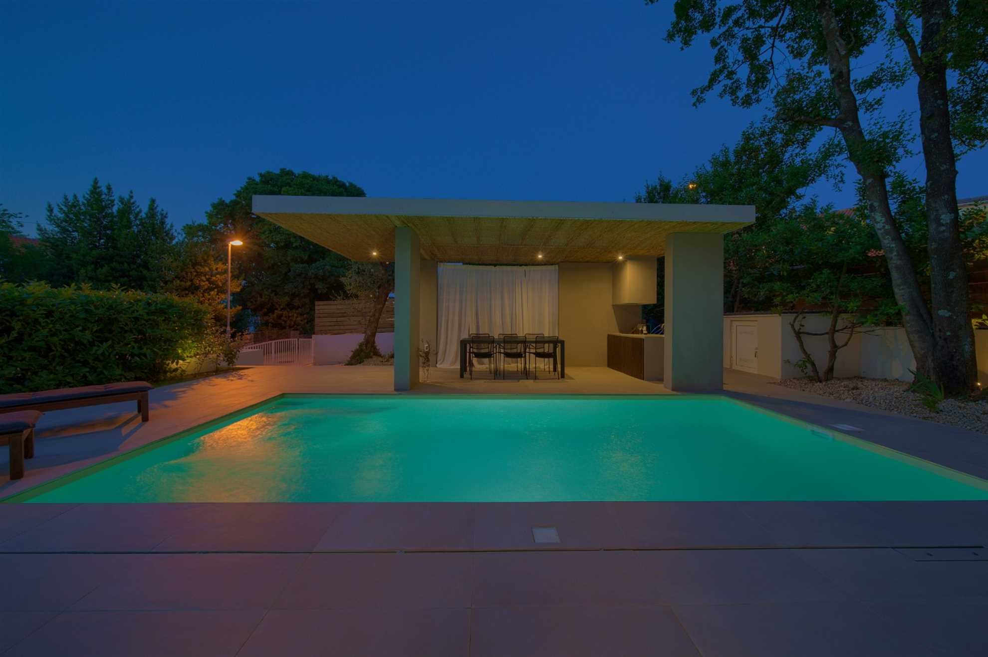 Beautiful holiday house MALA with heated pool