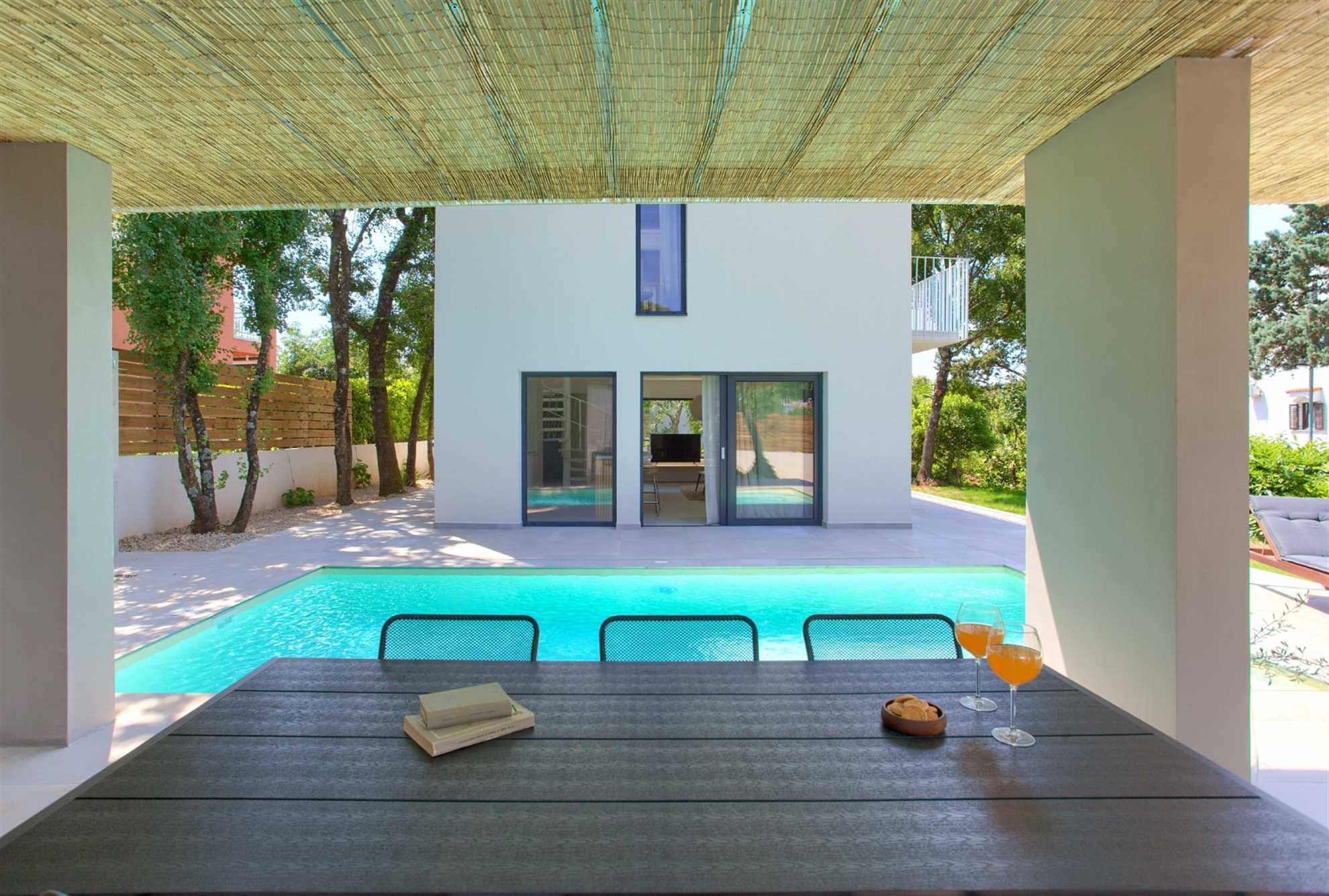 Beautiful holiday house MALA with heated pool