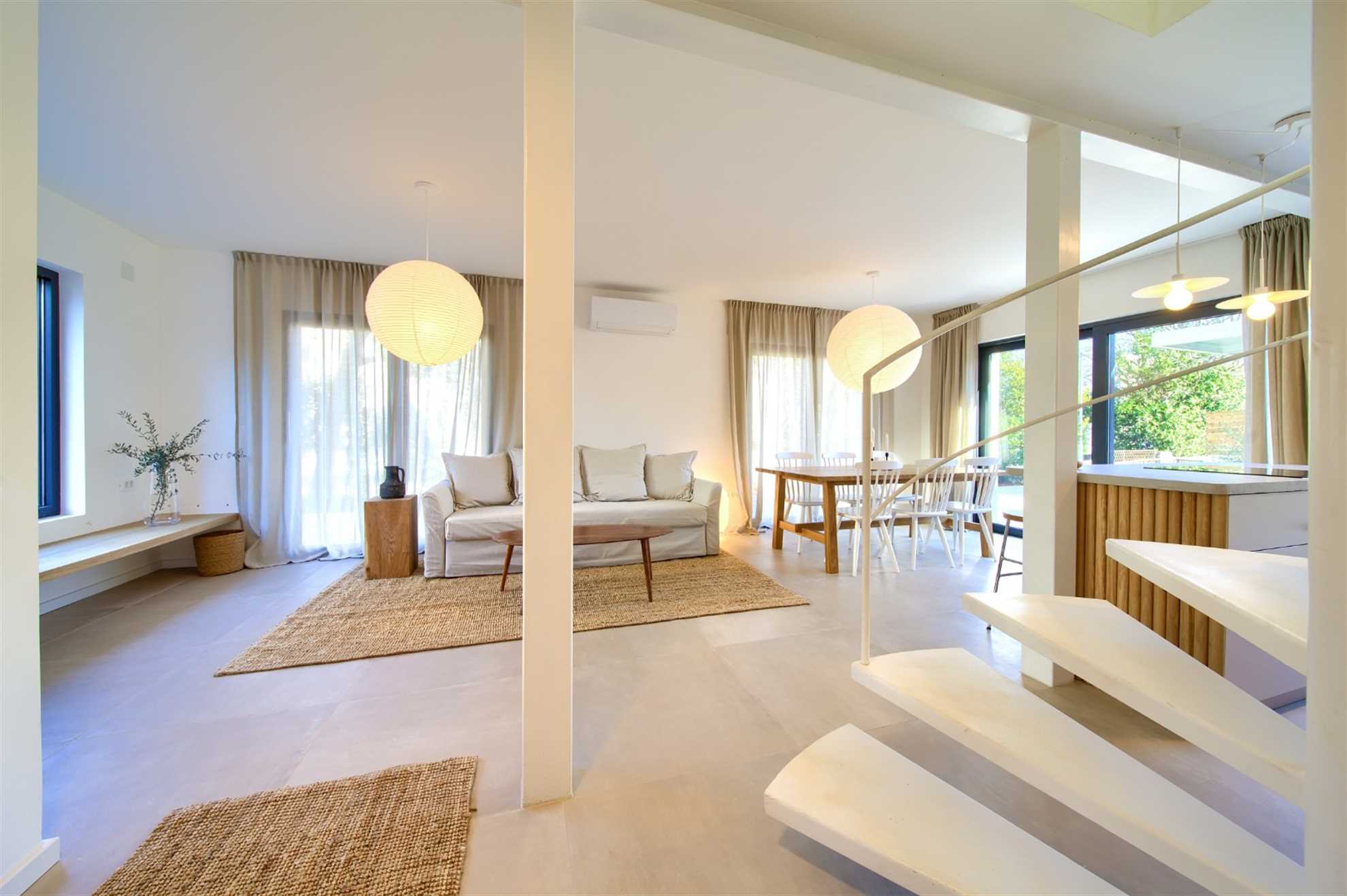 Beautiful holiday house MALA with heated pool