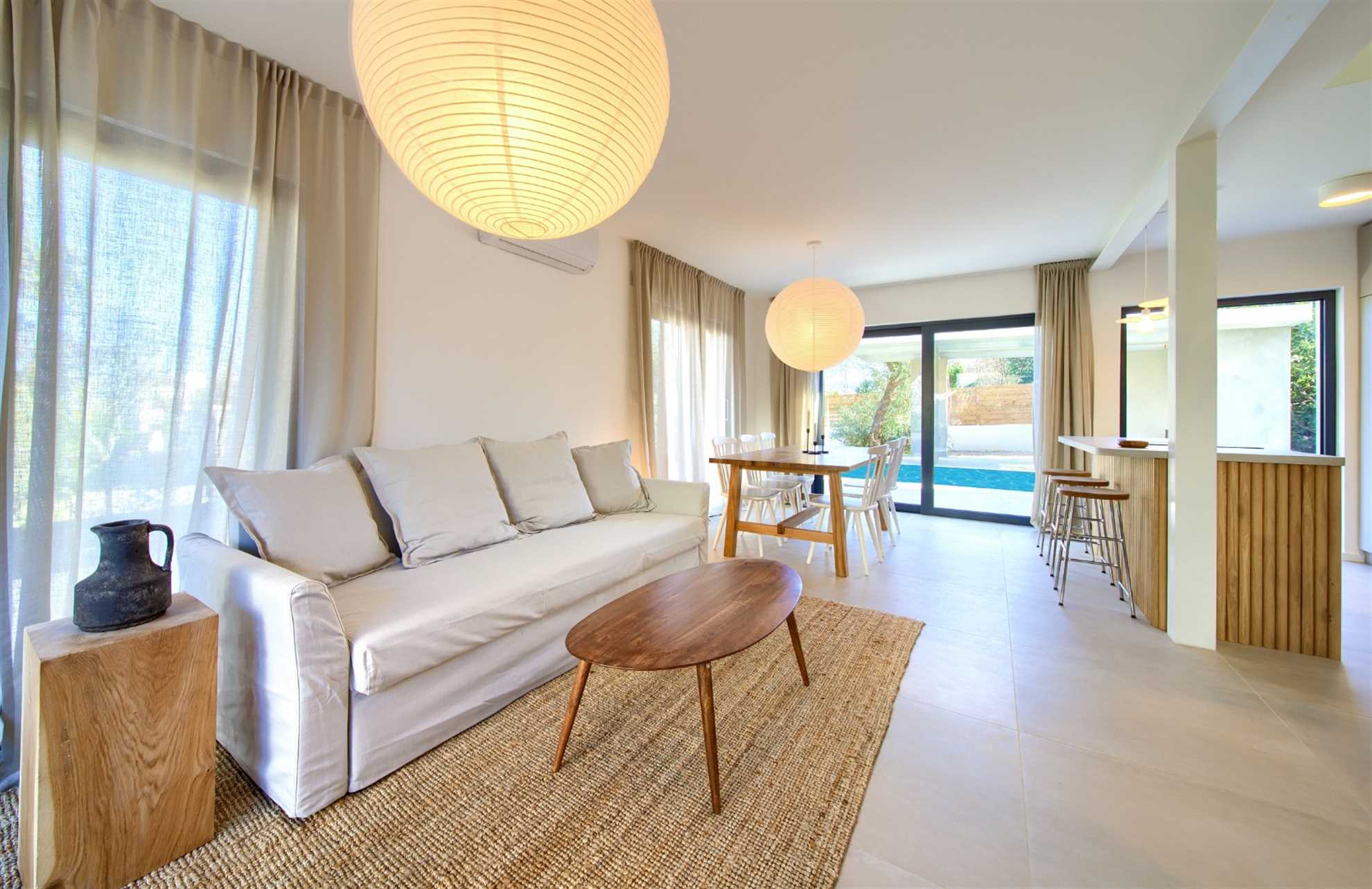 Beautiful holiday house MALA with heated pool