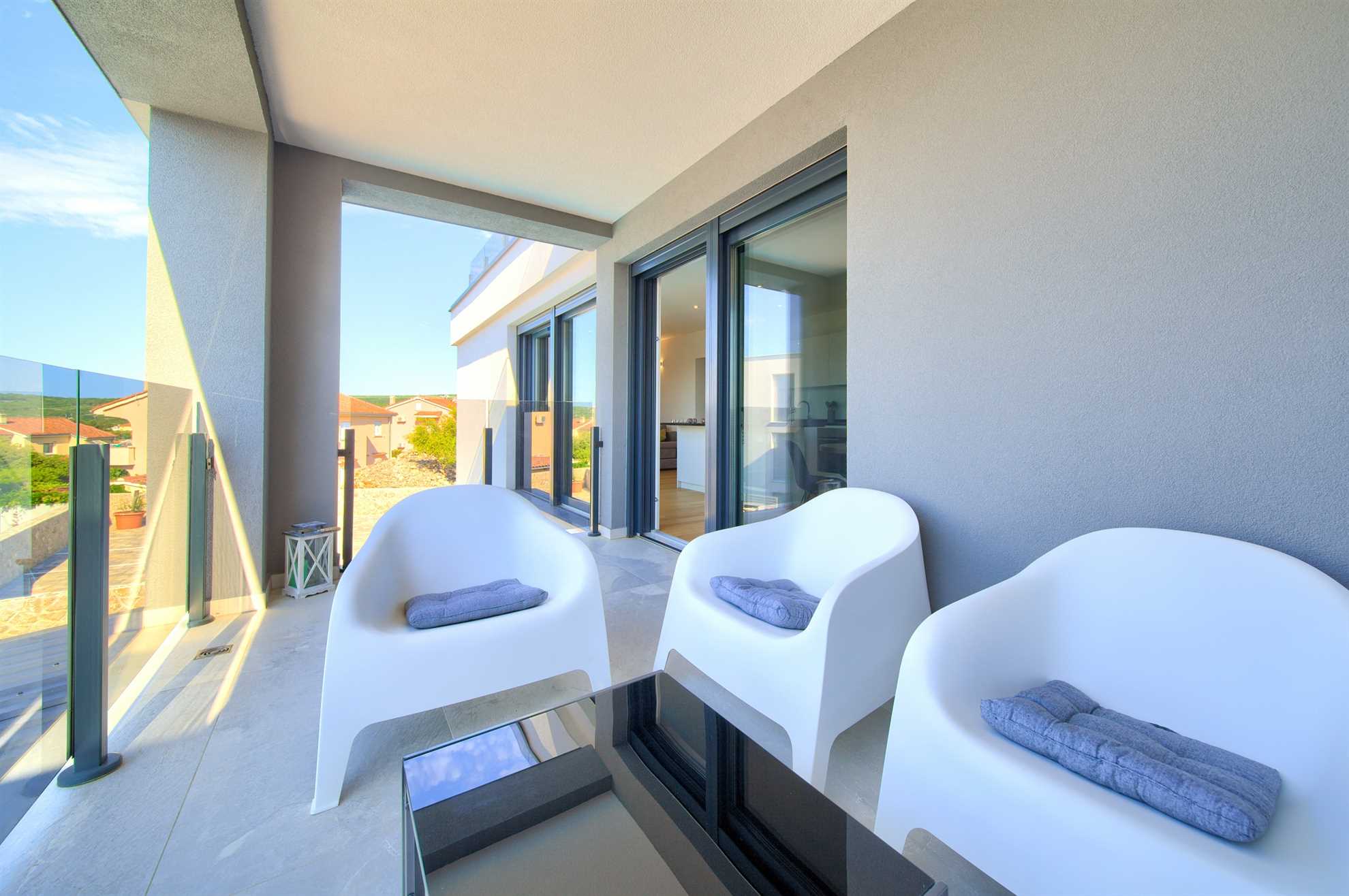 Apartment JOY with sea view and hot tub