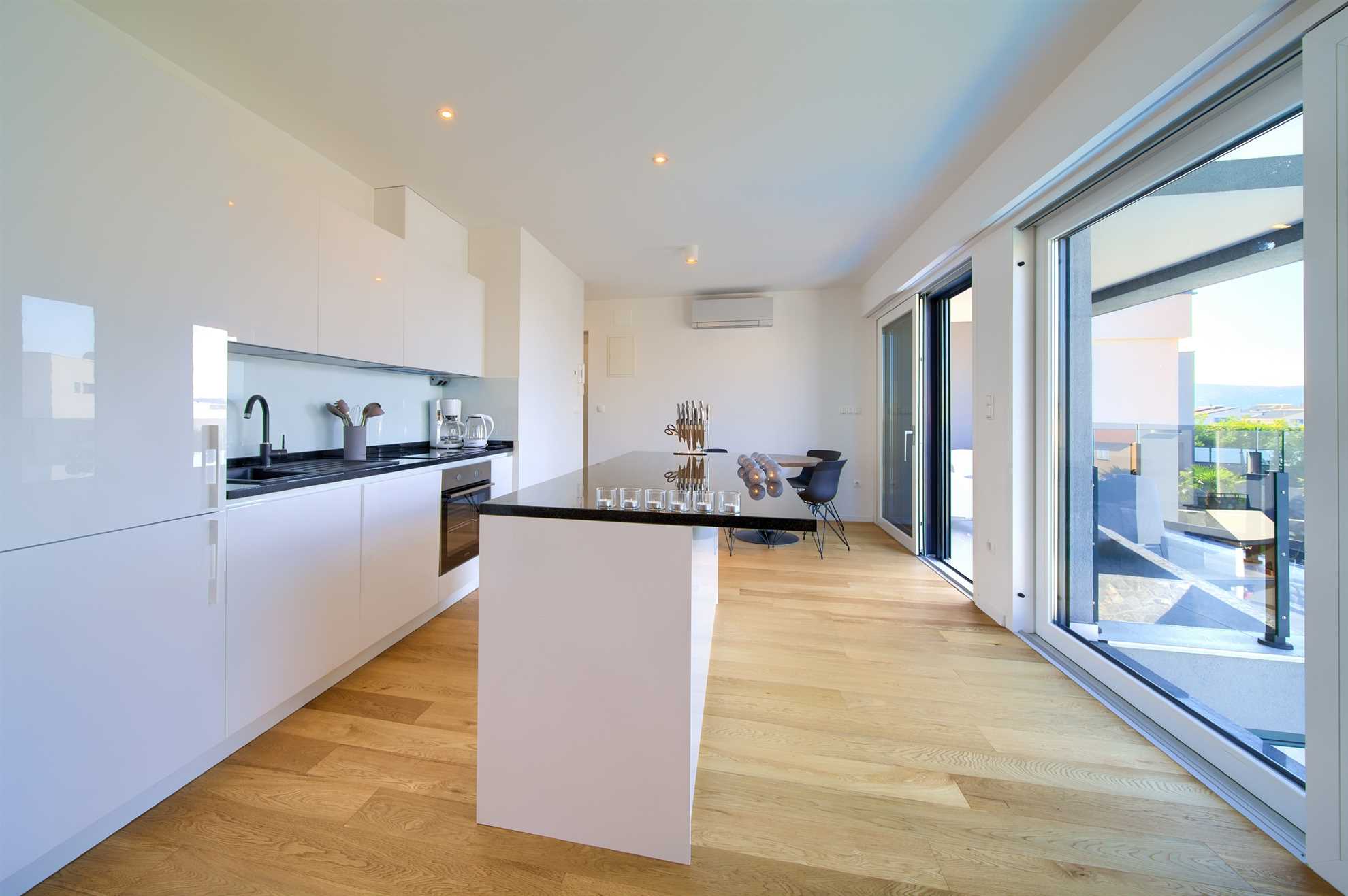 Apartment JOY with sea view and hot tub
