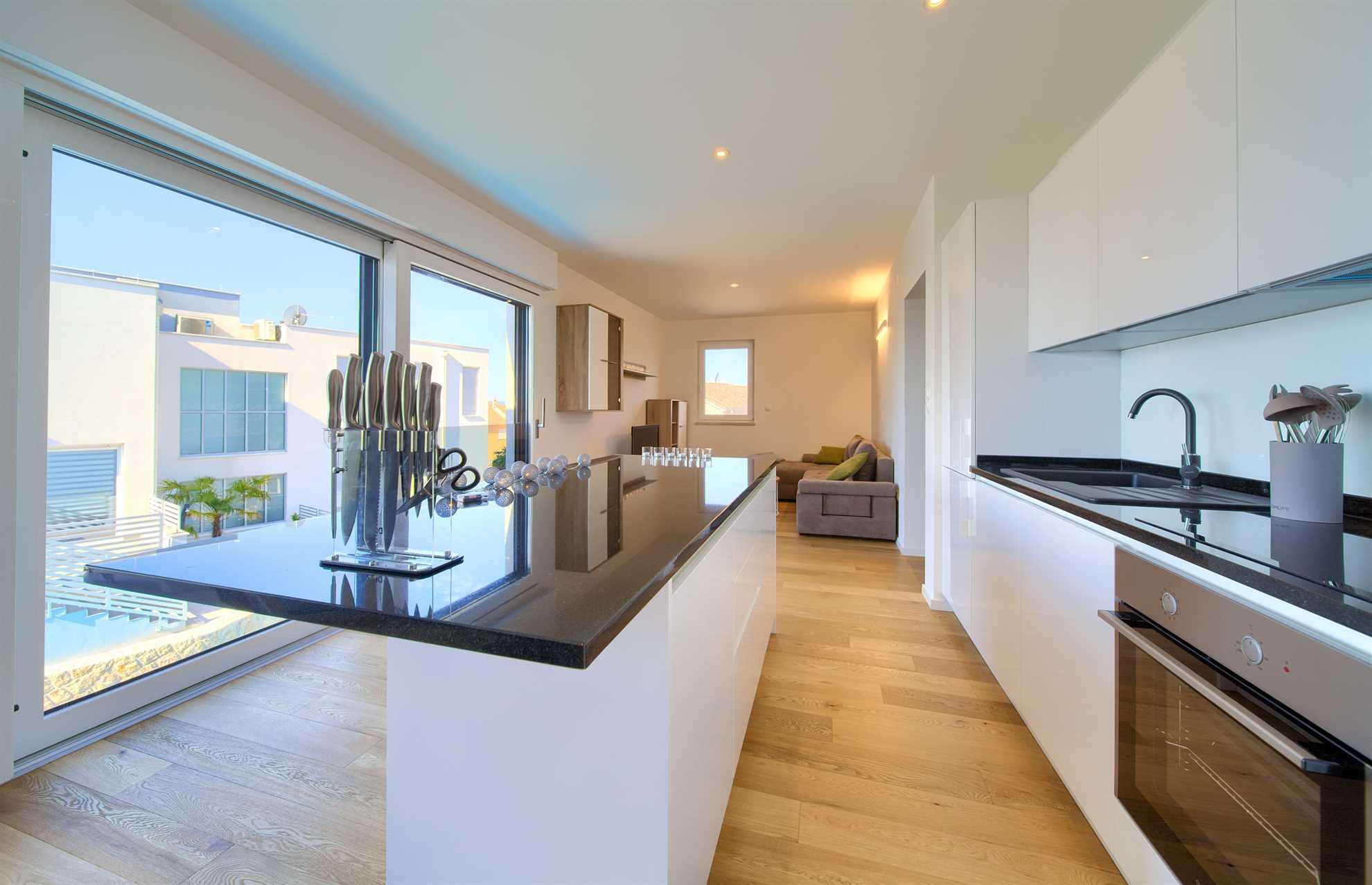 Apartment JOY with sea view and hot tub