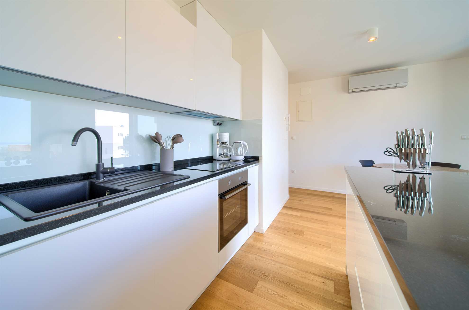 Apartment JOY with sea view and hot tub