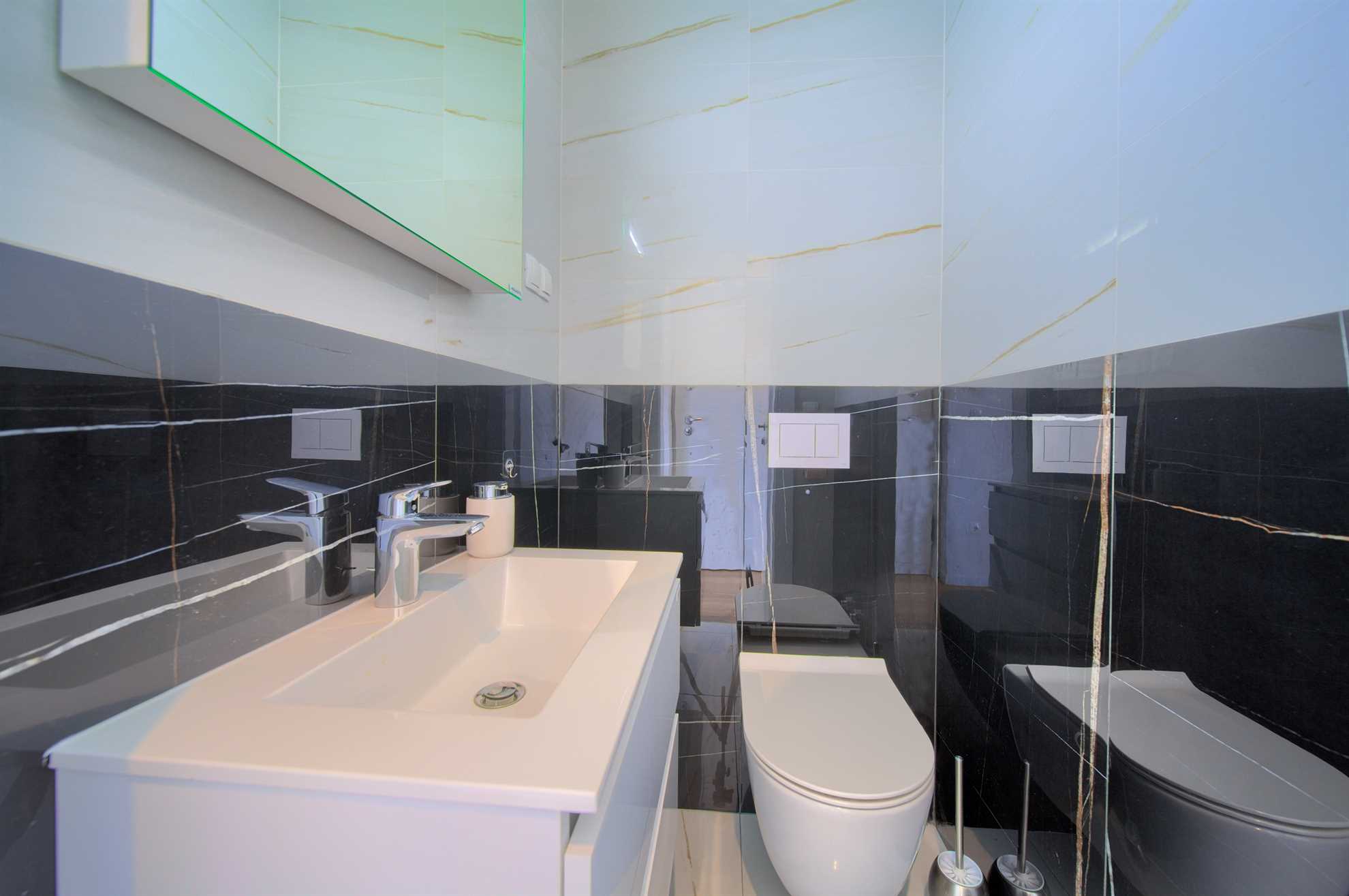 Apartment JOY with sea view and hot tub