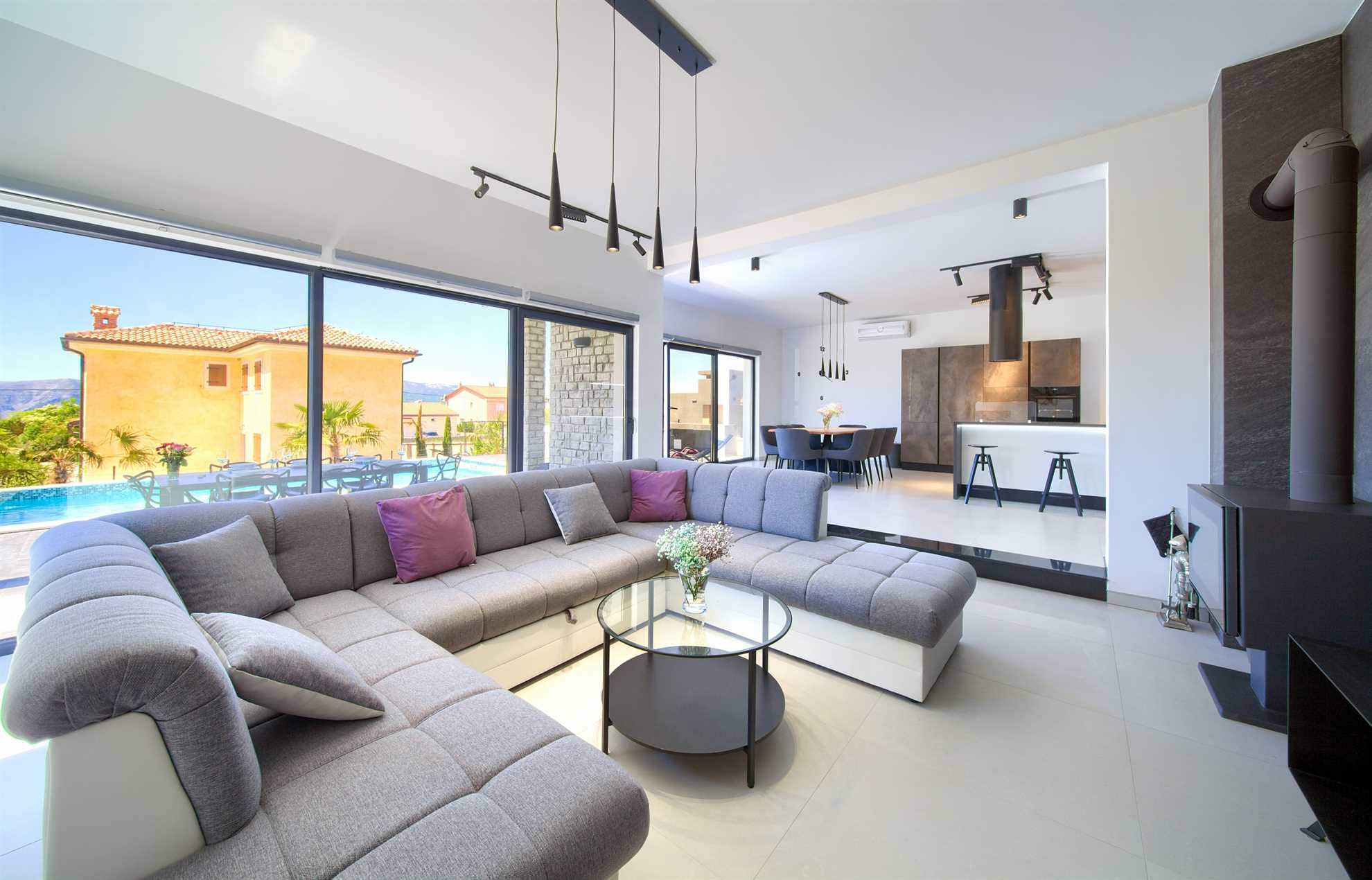 Lussuosa villa Lucija con piscina riscaldata