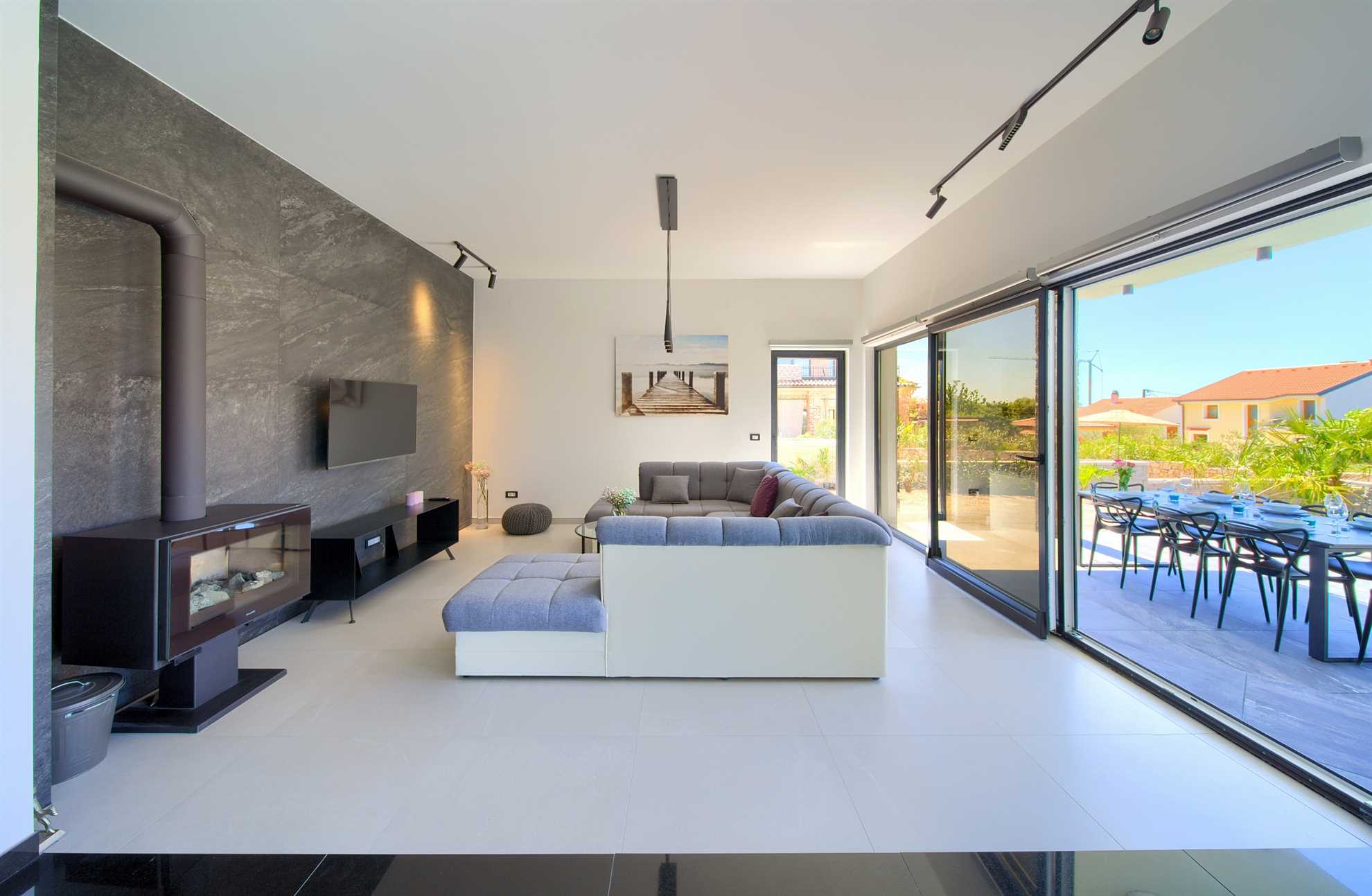 Lussuosa villa Lucija con piscina riscaldata