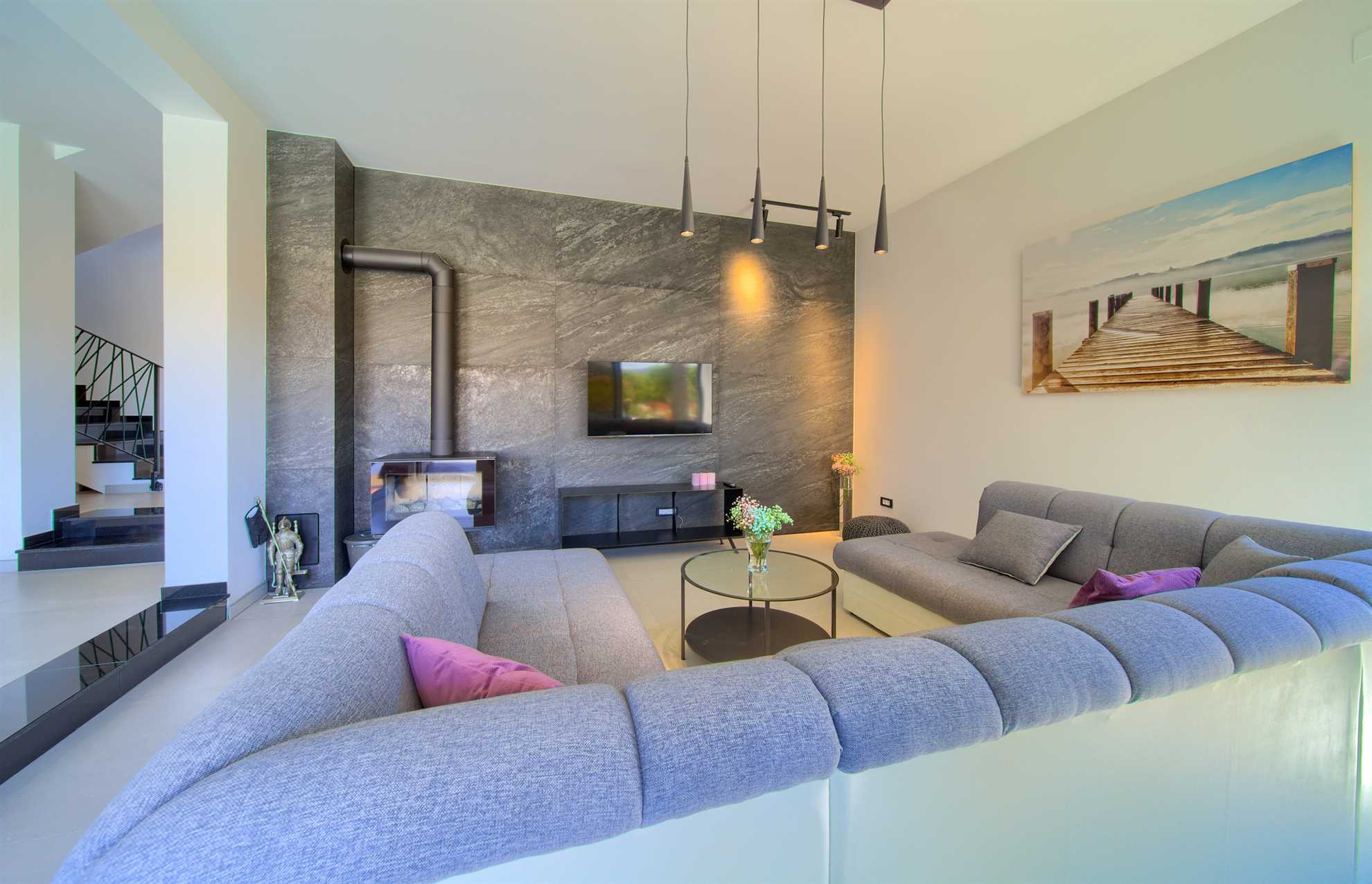 Lussuosa villa Lucija con piscina riscaldata