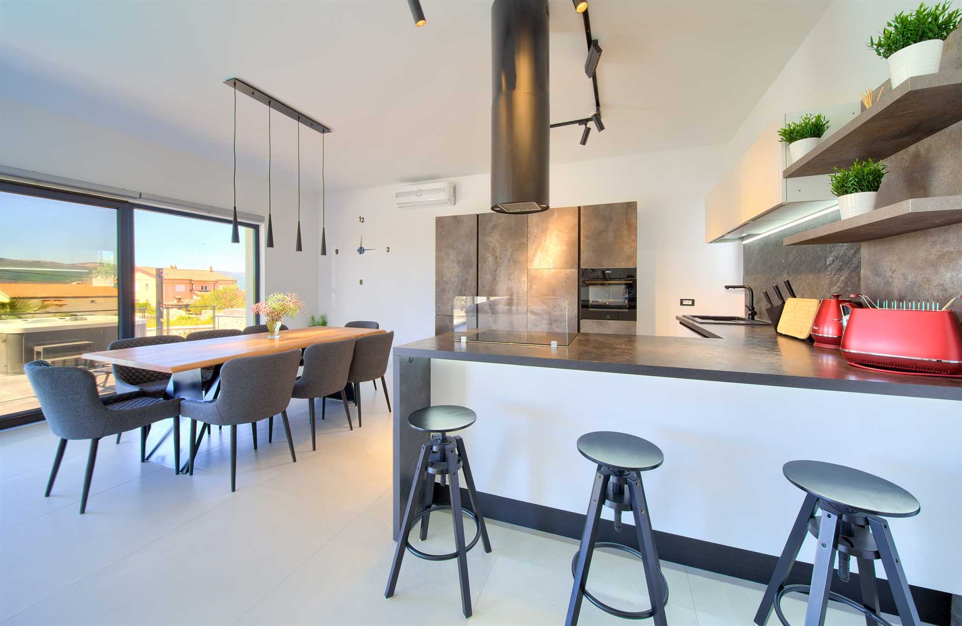 Lussuosa villa Lucija con piscina riscaldata