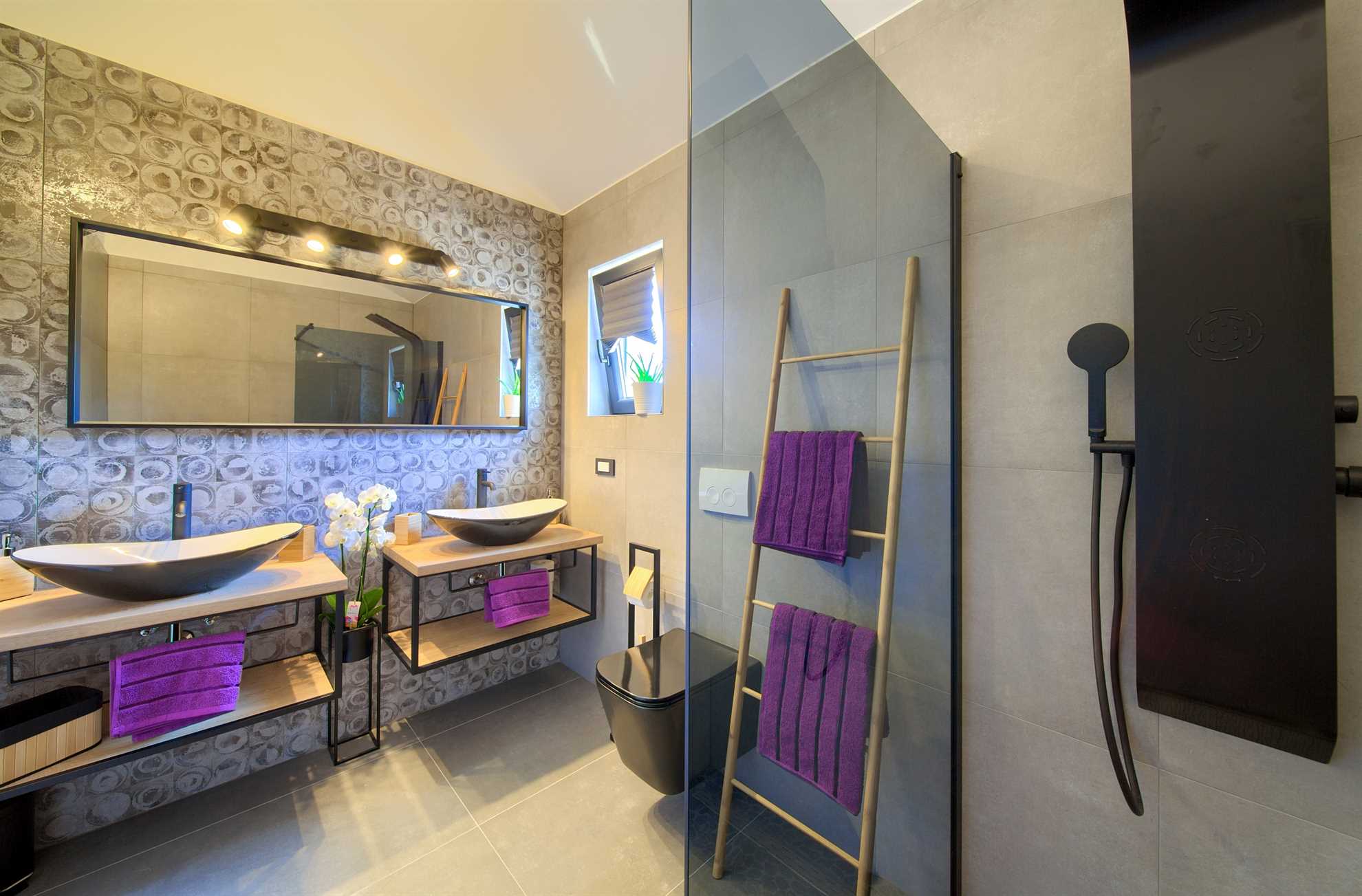 Lussuosa villa Lucija con piscina riscaldata