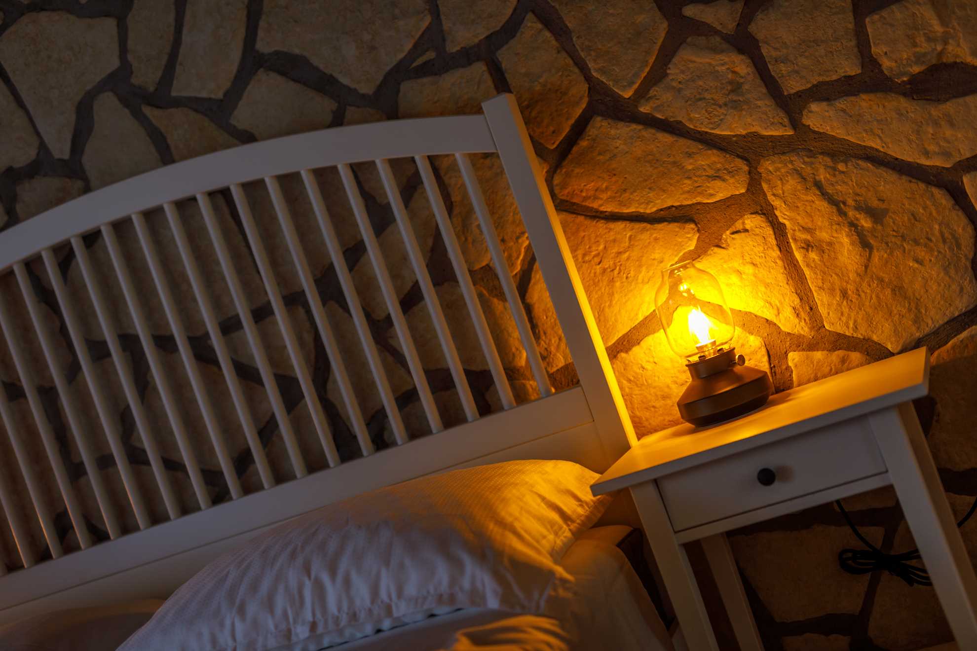 Rustic apartment EVELIN close to the beach