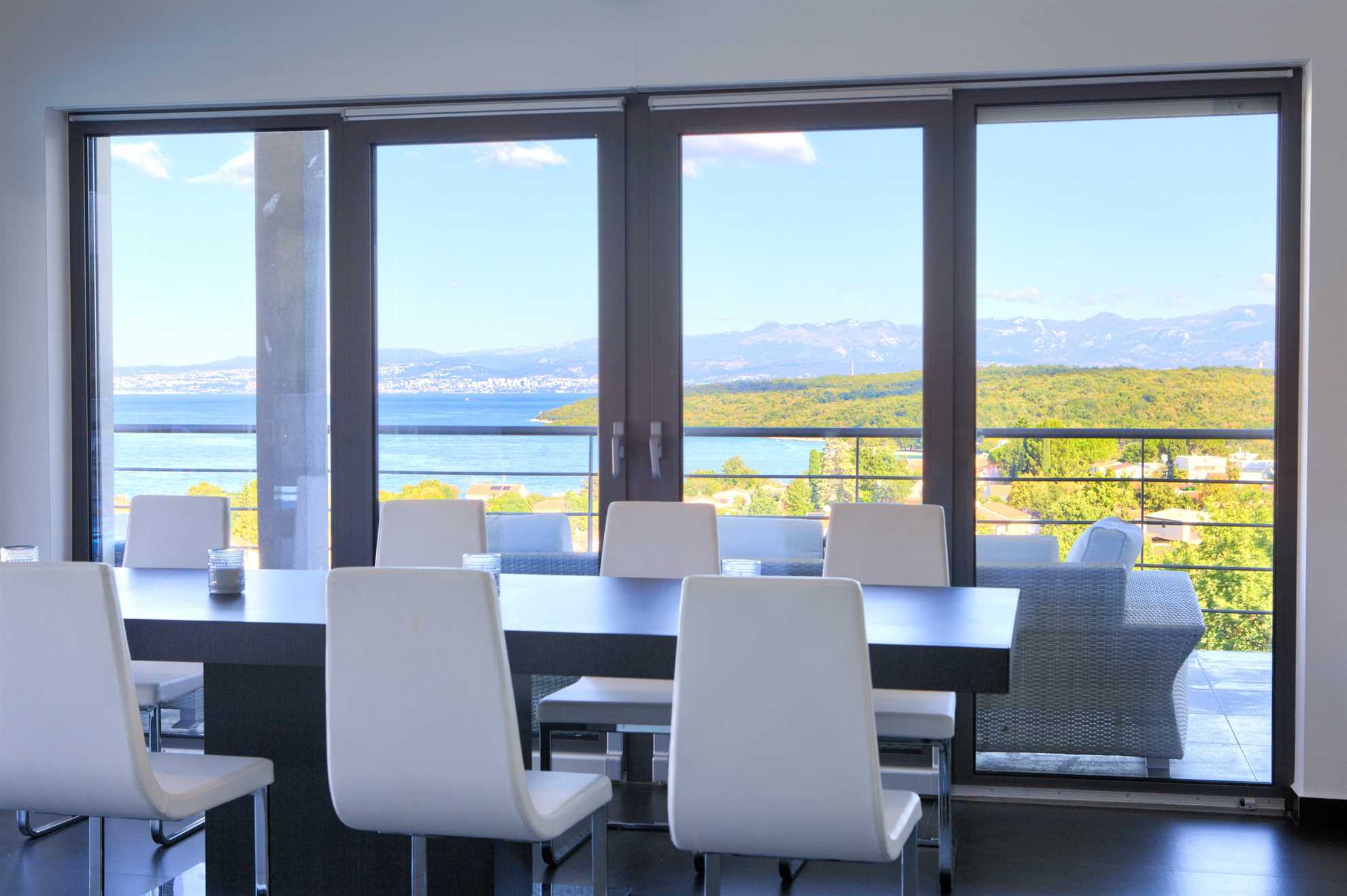 Villa GRANDE VISTA mit Meerblick