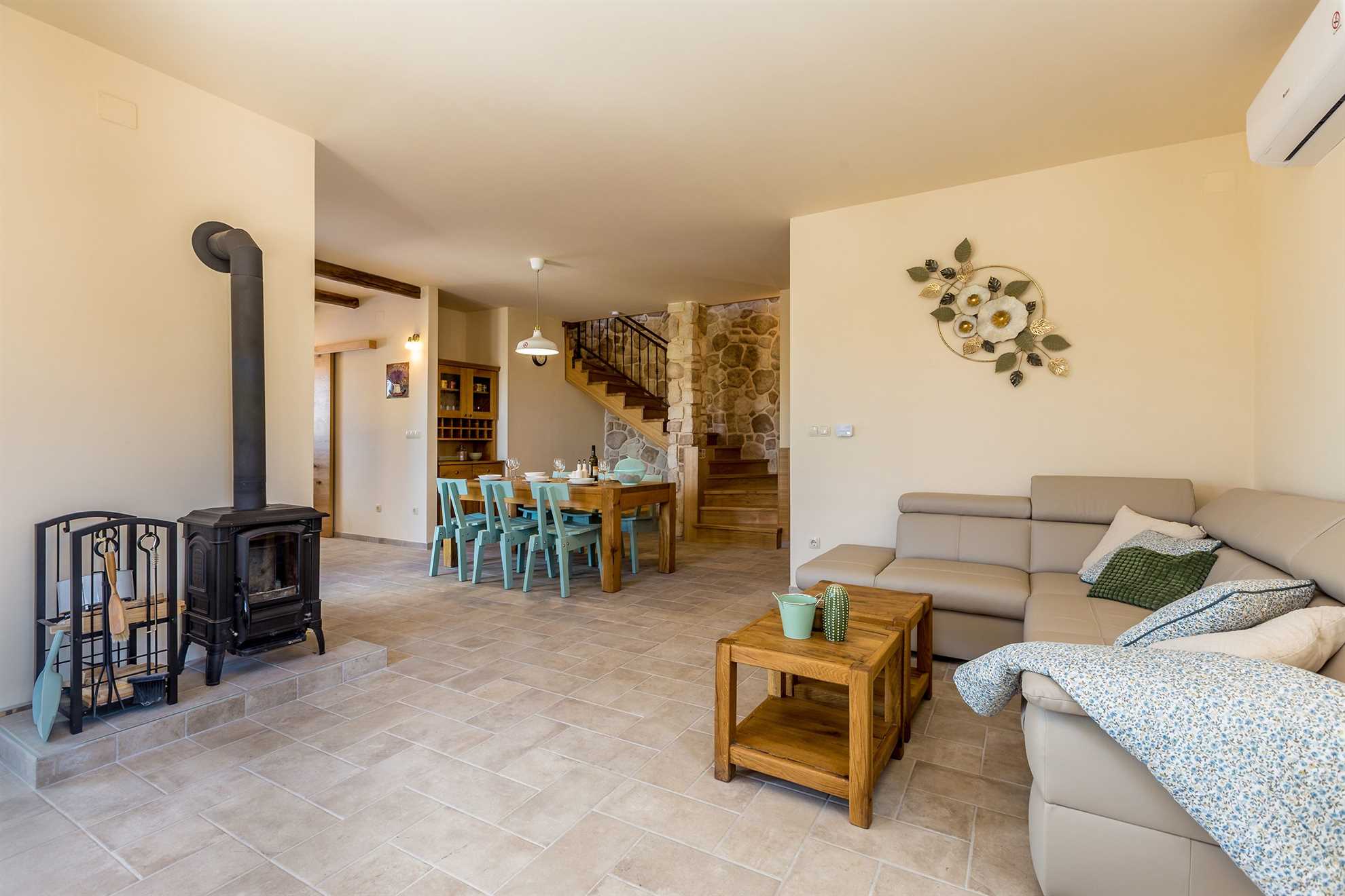 Rustikalna Villa BELLAMARE s bazenom