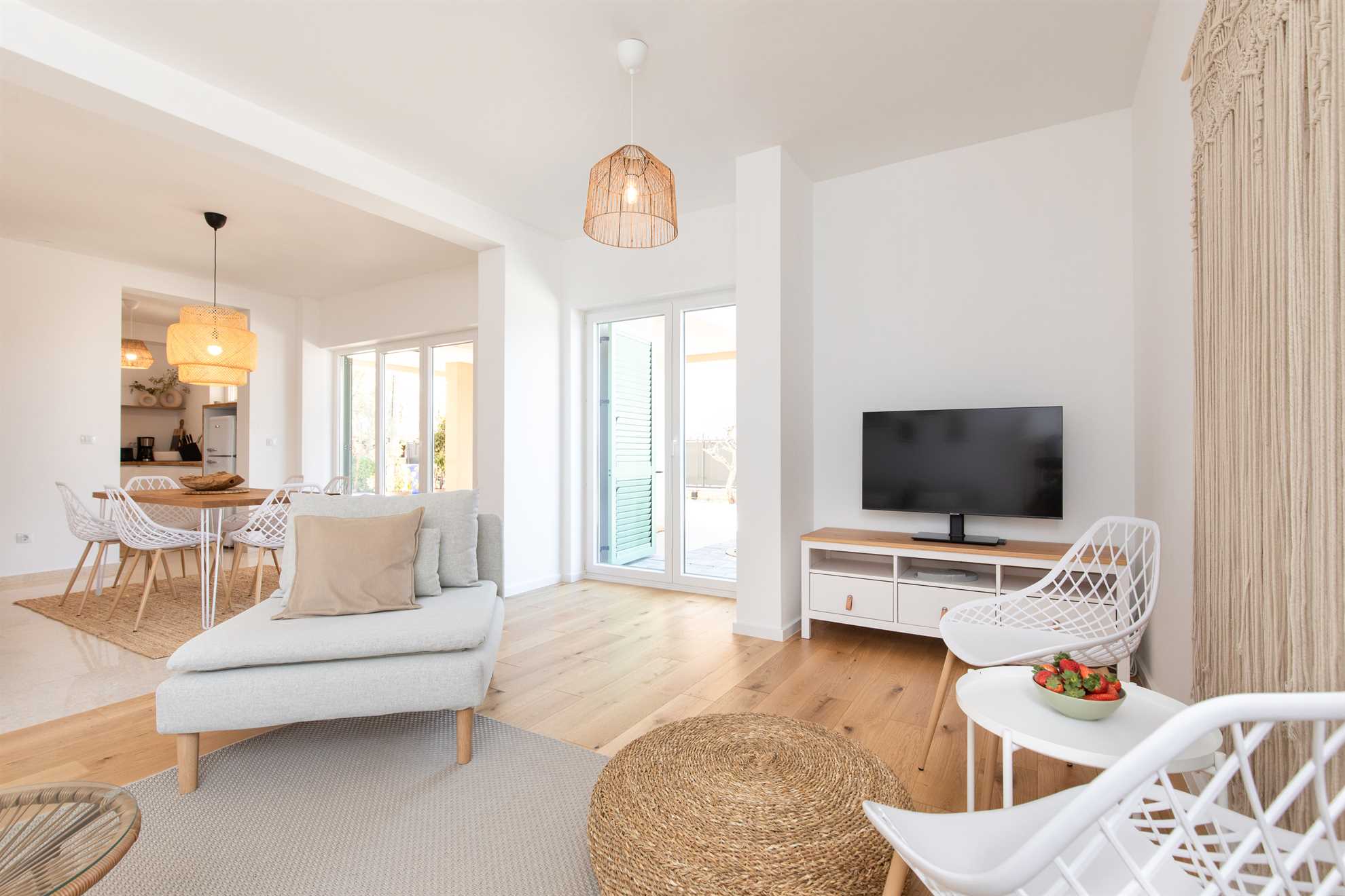 Villa OLIVE OCEAN mit Pool und Meerblick