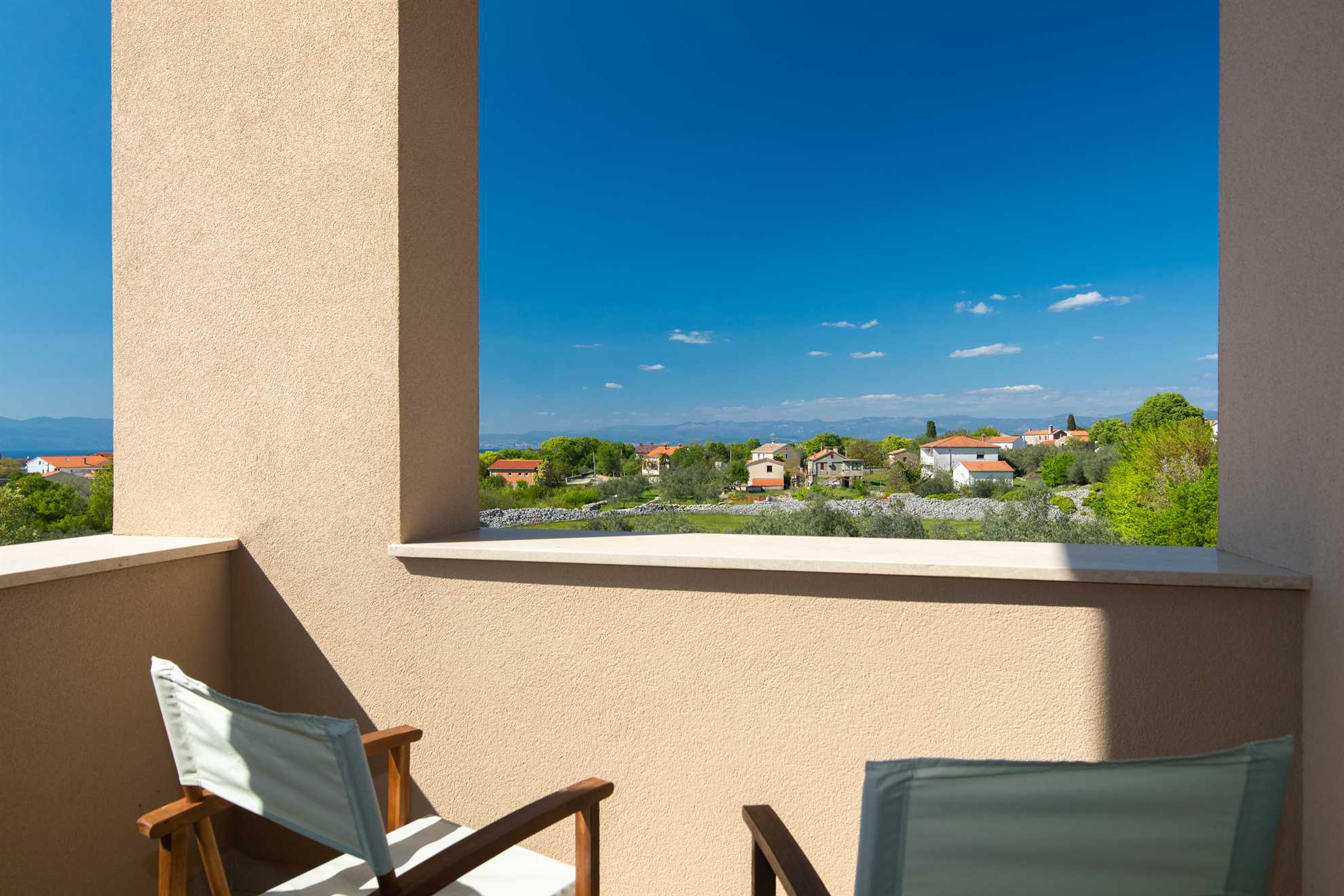 Villa OLIVE OCEAN mit Pool und Meerblick