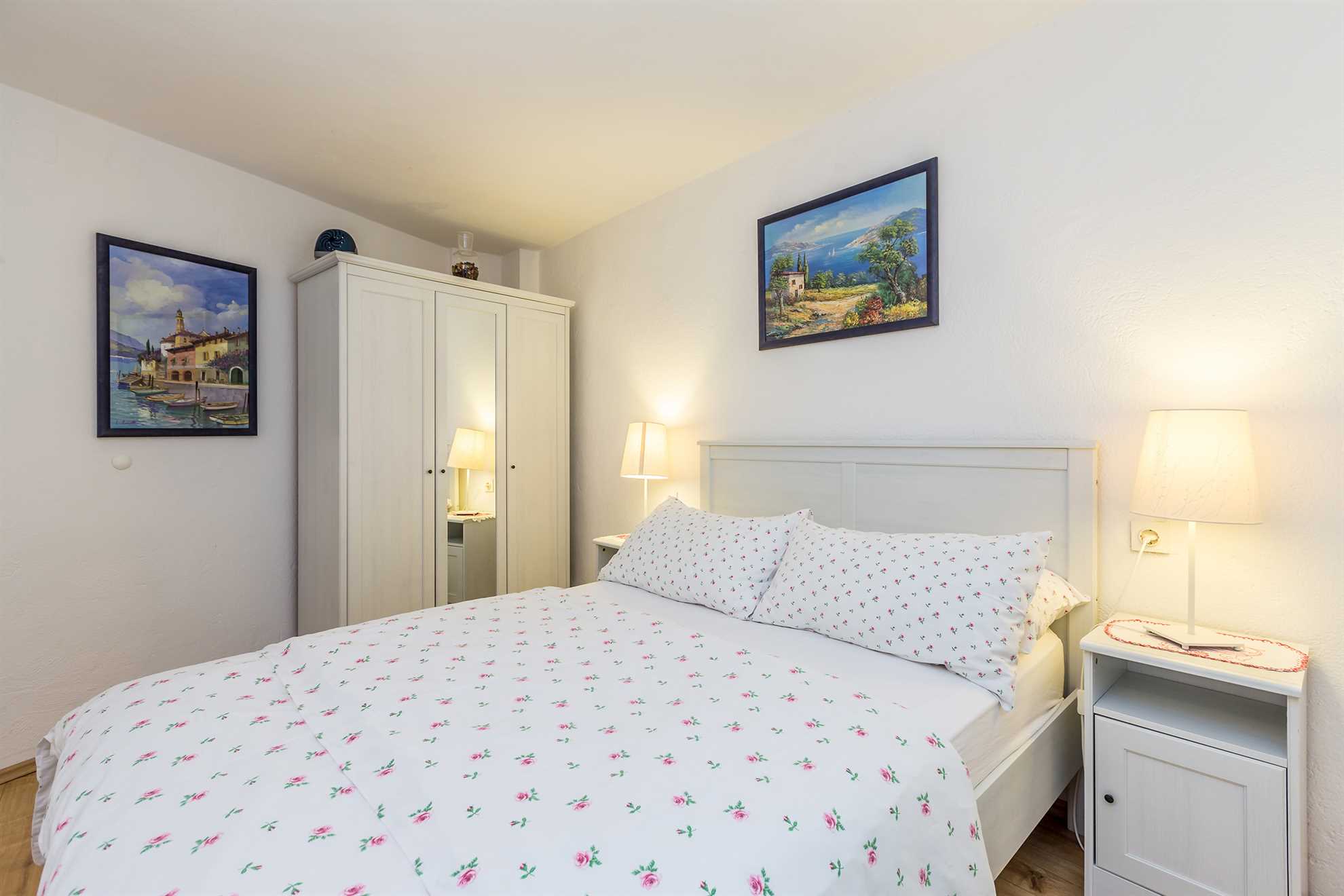 Kuća za odmor DUNJA sa privatnim bazenom