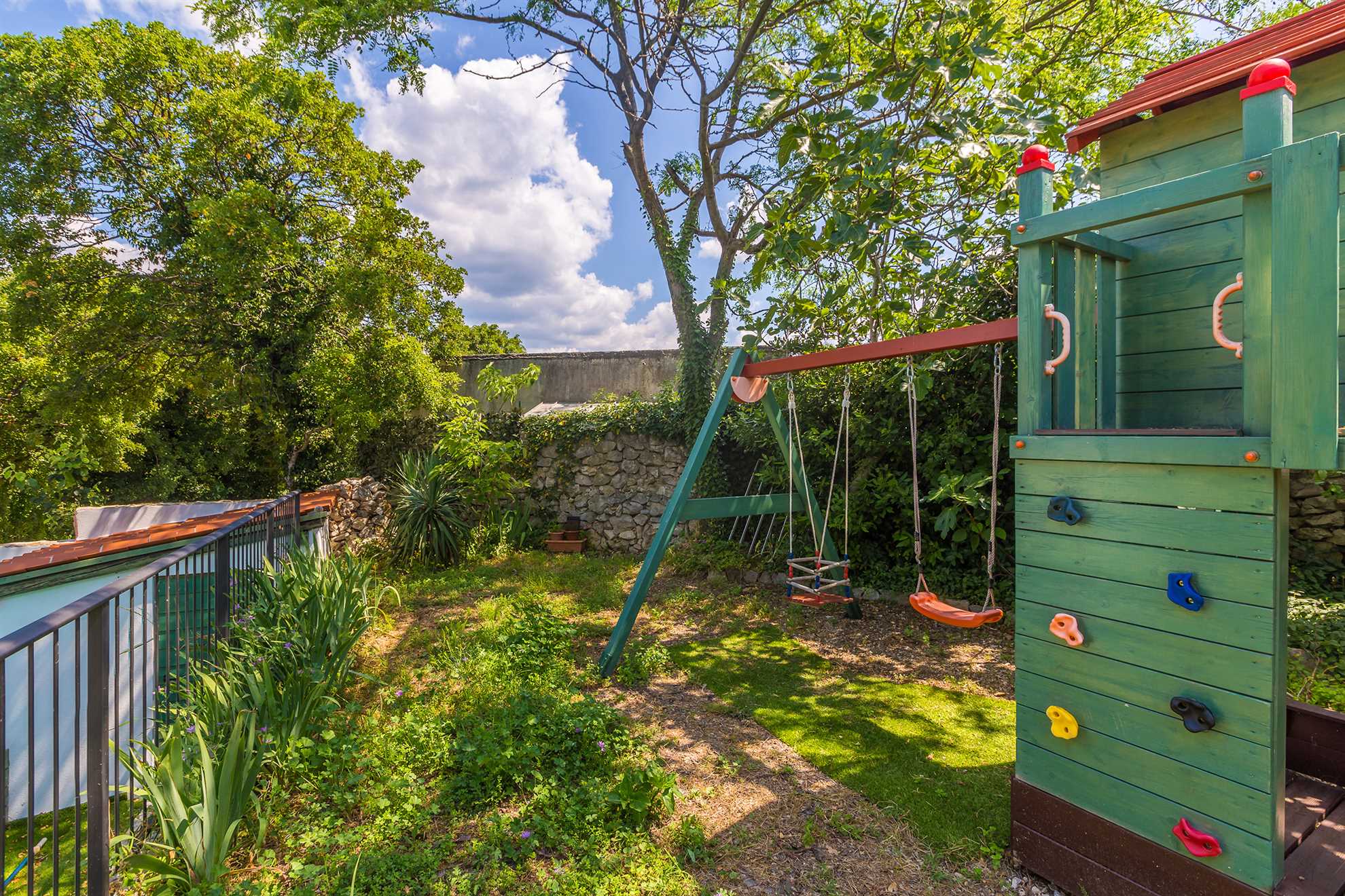 Kuća za odmor DUNJA sa privatnim bazenom