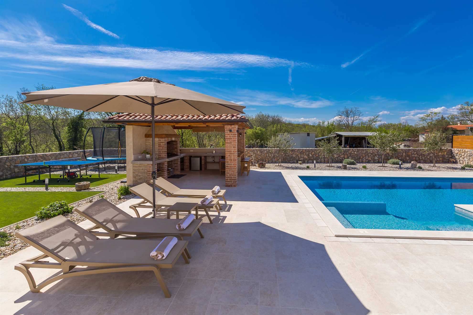 Villa QUERCUS s grijanim bazenom