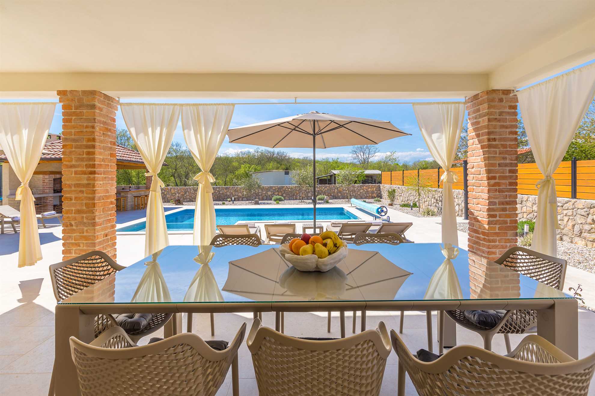 Villa QUERCUS s grijanim bazenom